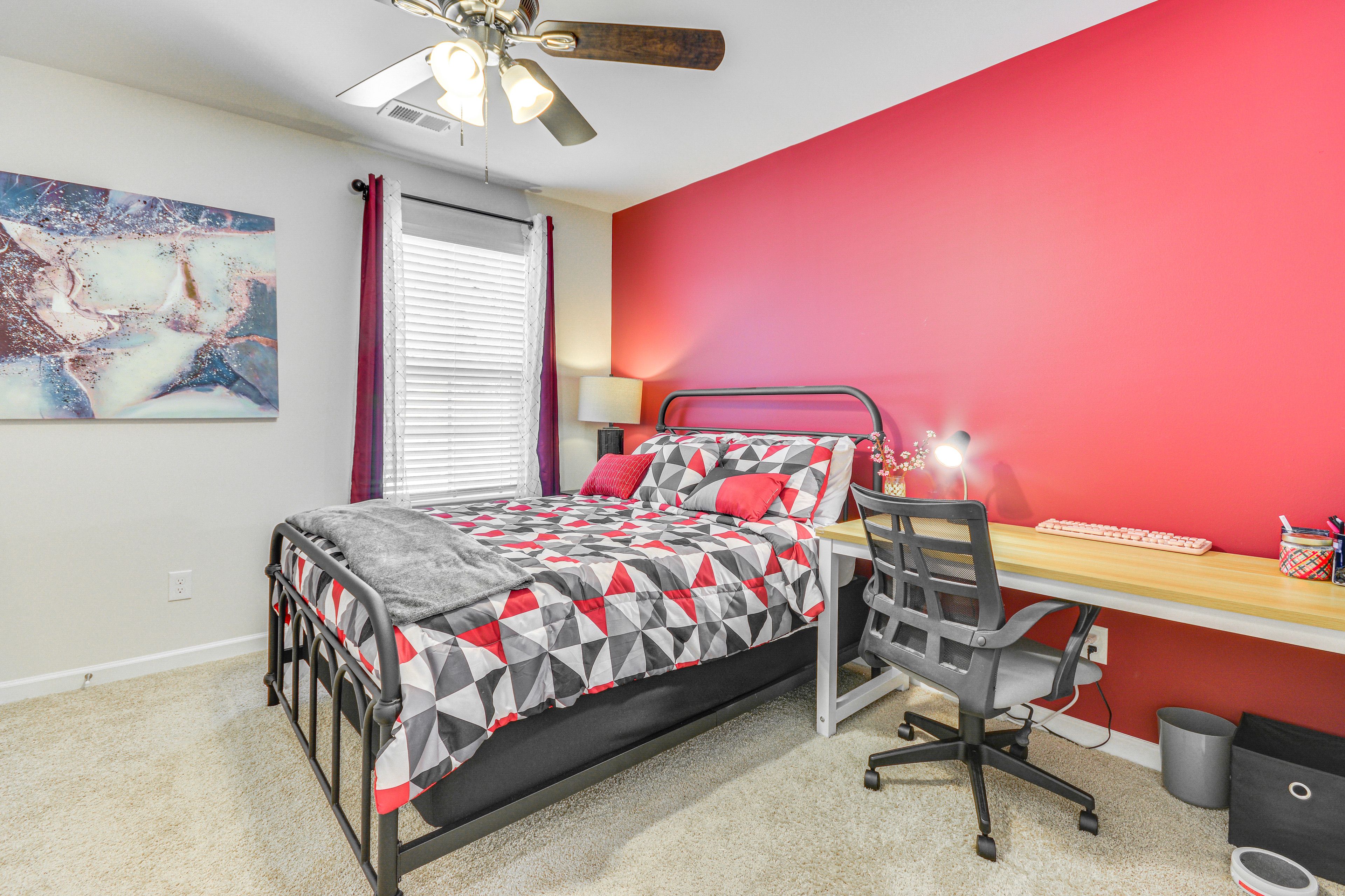 Bedroom 2 | Queen Bed | 2nd Floor