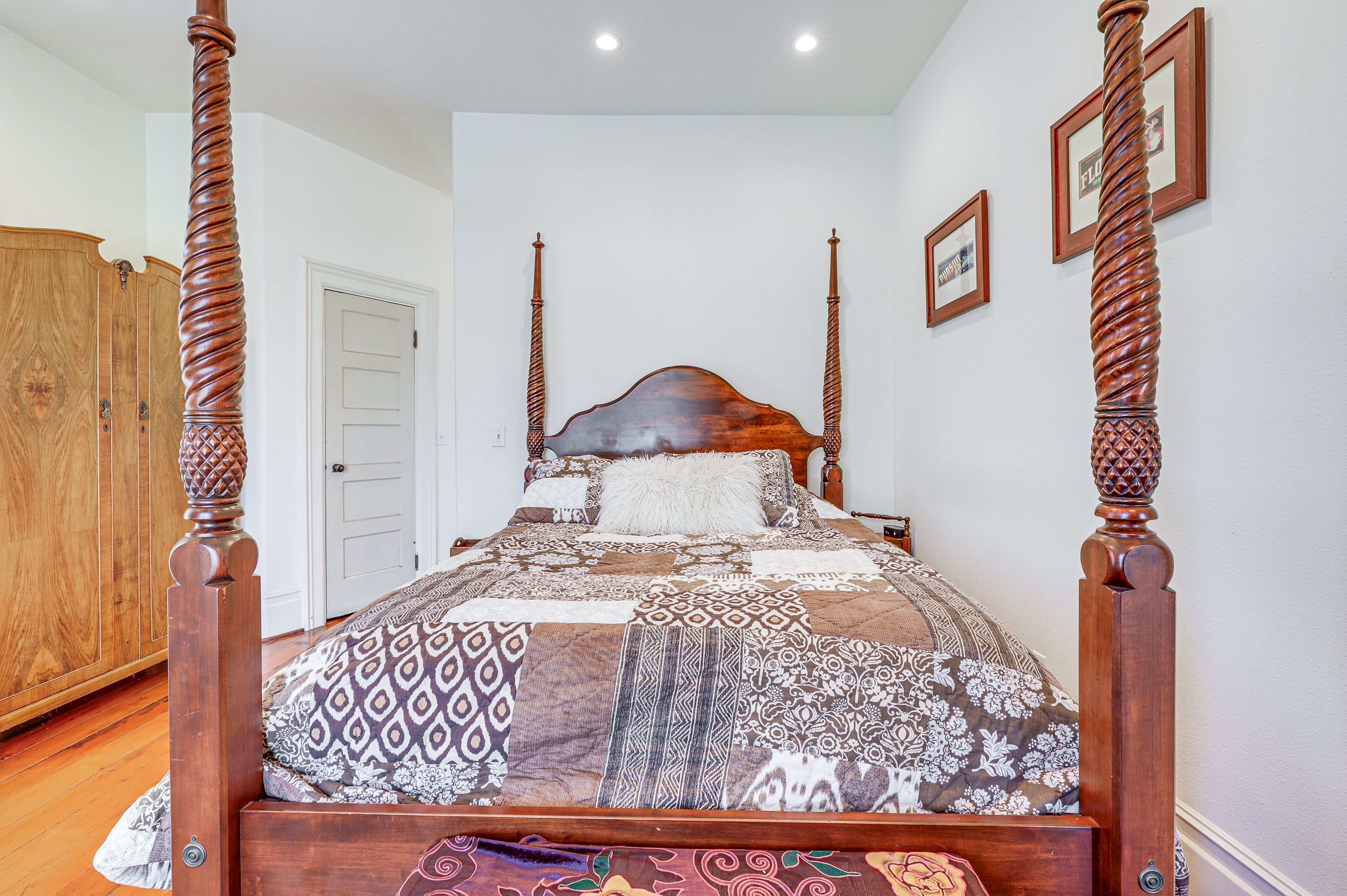 Bedroom 1 | 2nd Floor | Queen Bed | Linens Provided