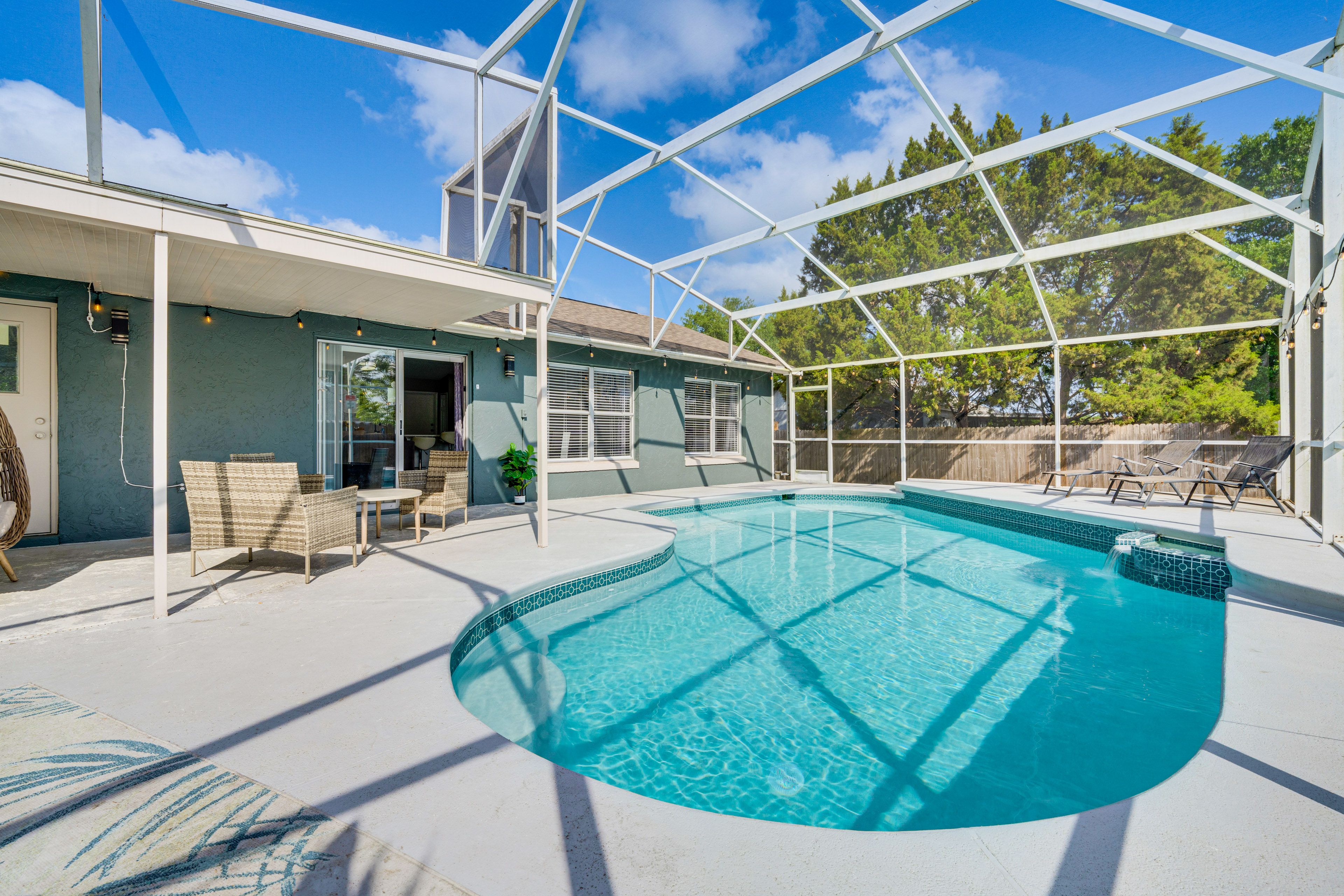 Pool Area | Patio | Outdoor Seating