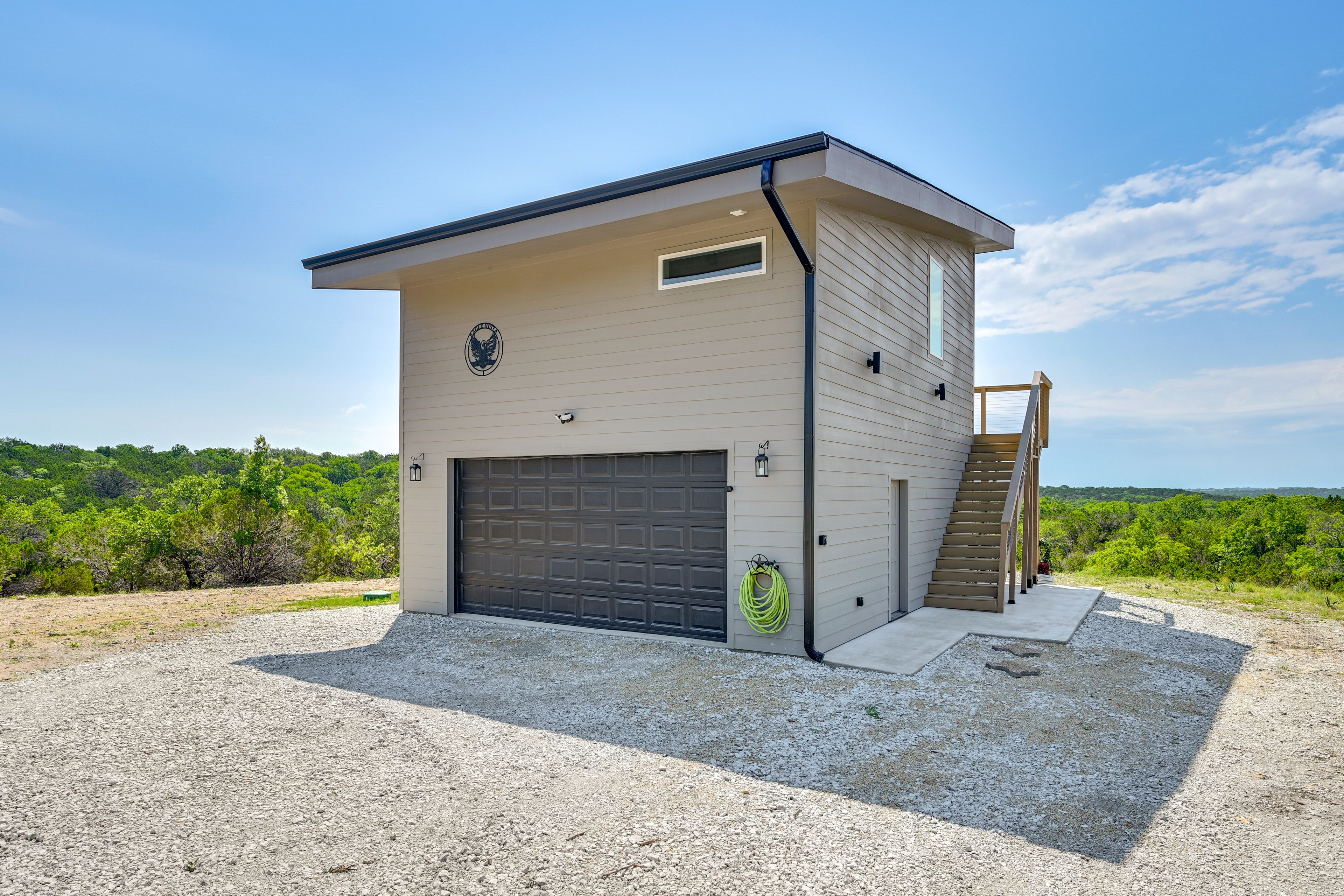 Parking | Driveway (2 Vehicles) | Free Street Parking | RV/Trailer Parking