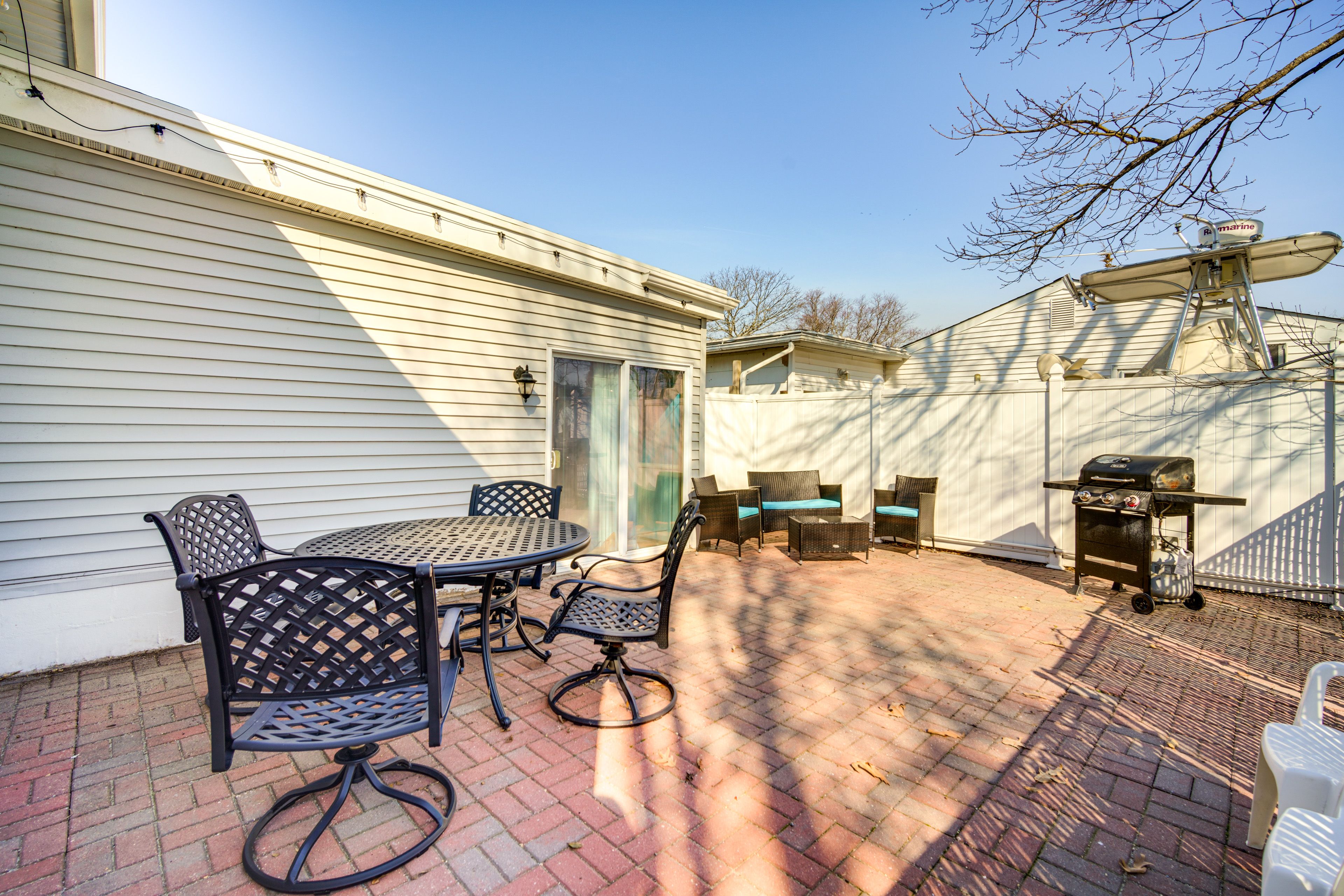 Patio | Gas Grill | Dining Area