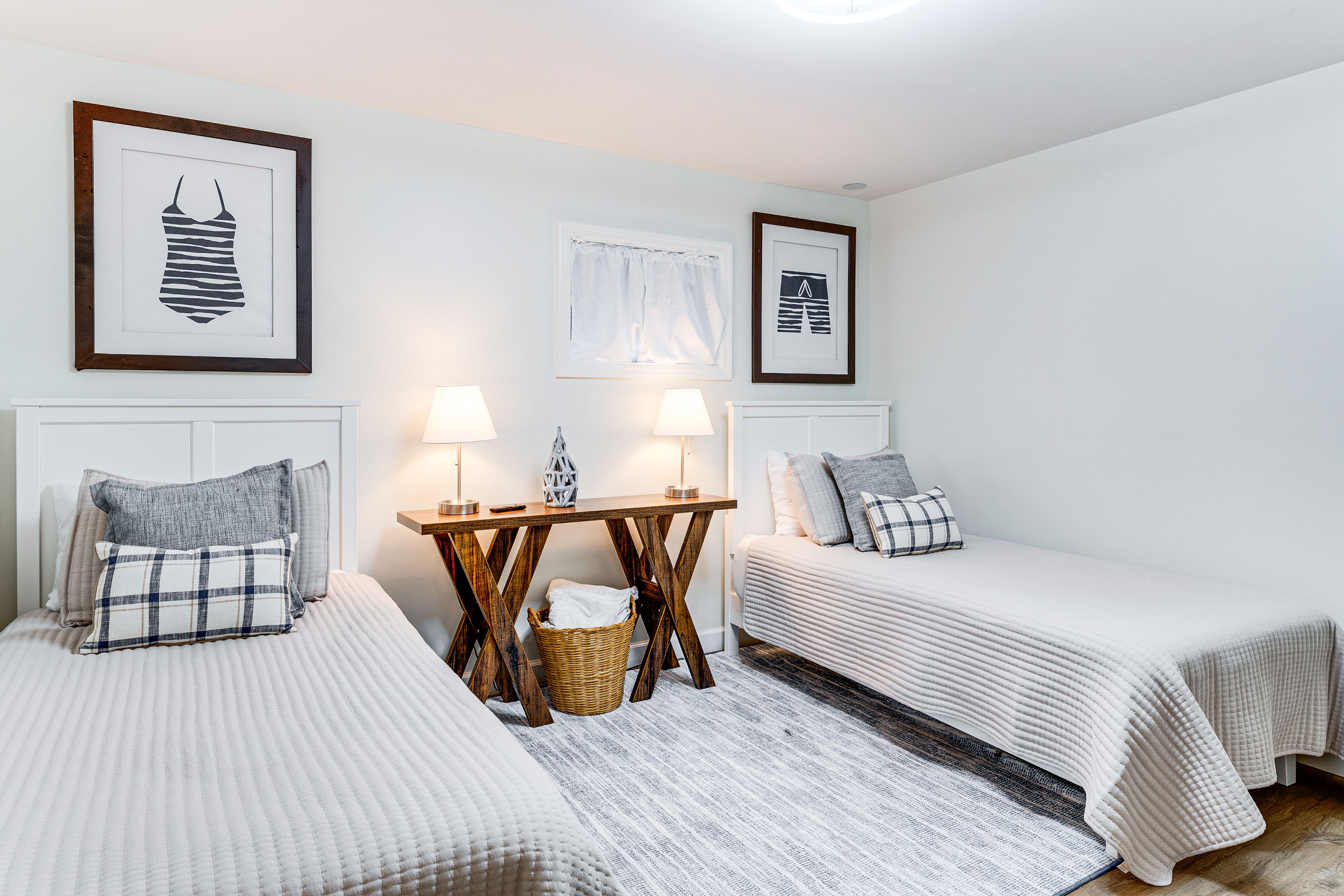 Bedroom 4 | 2 Twin Beds | Lower Floor