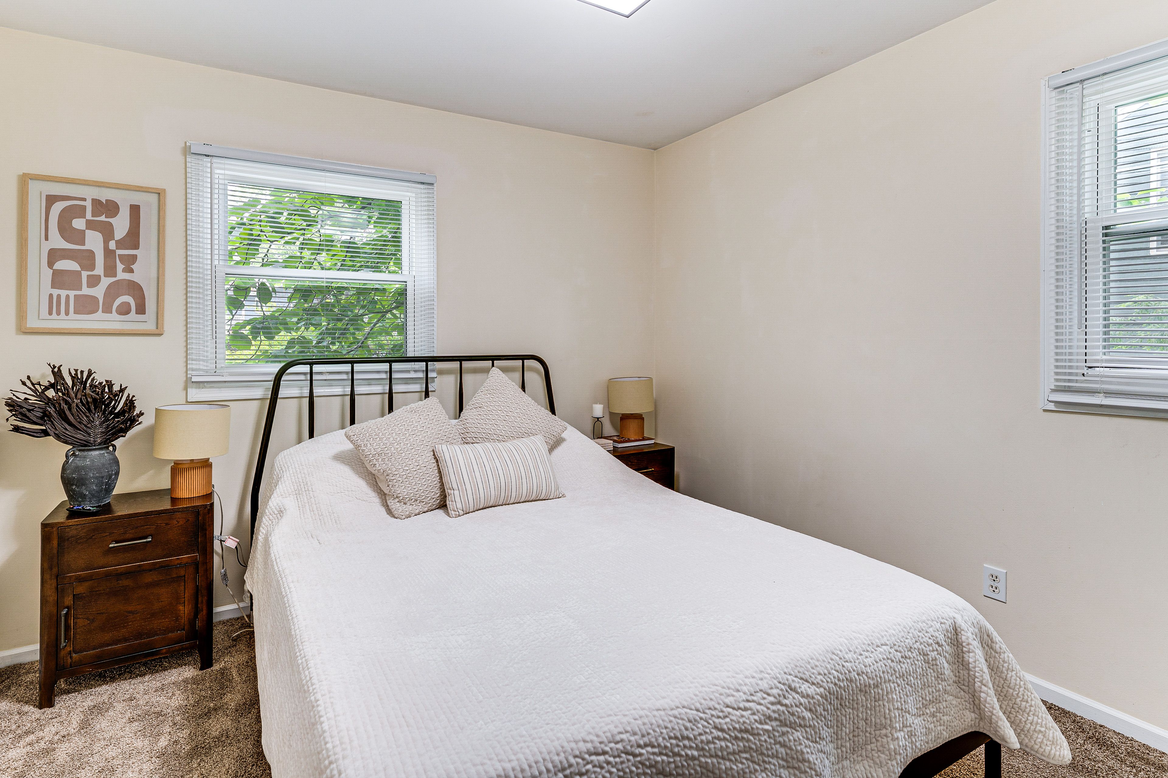 Bedroom 3 | Queen Bed | Main Floor