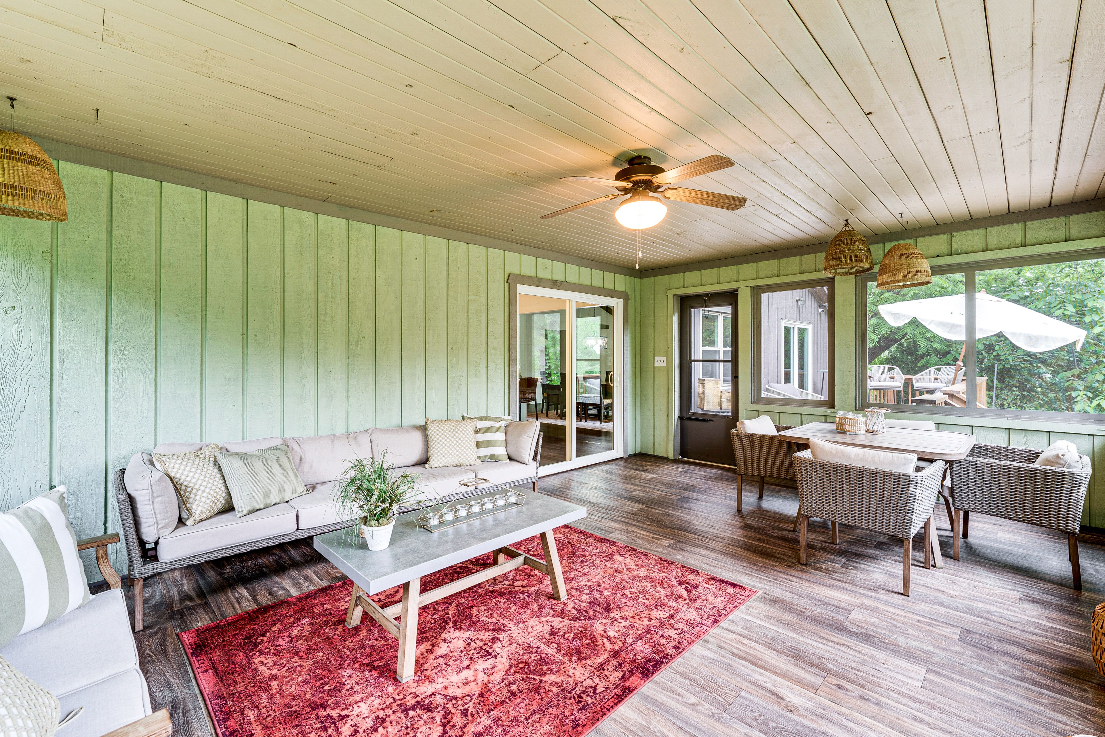 Sunroom | Main Floor