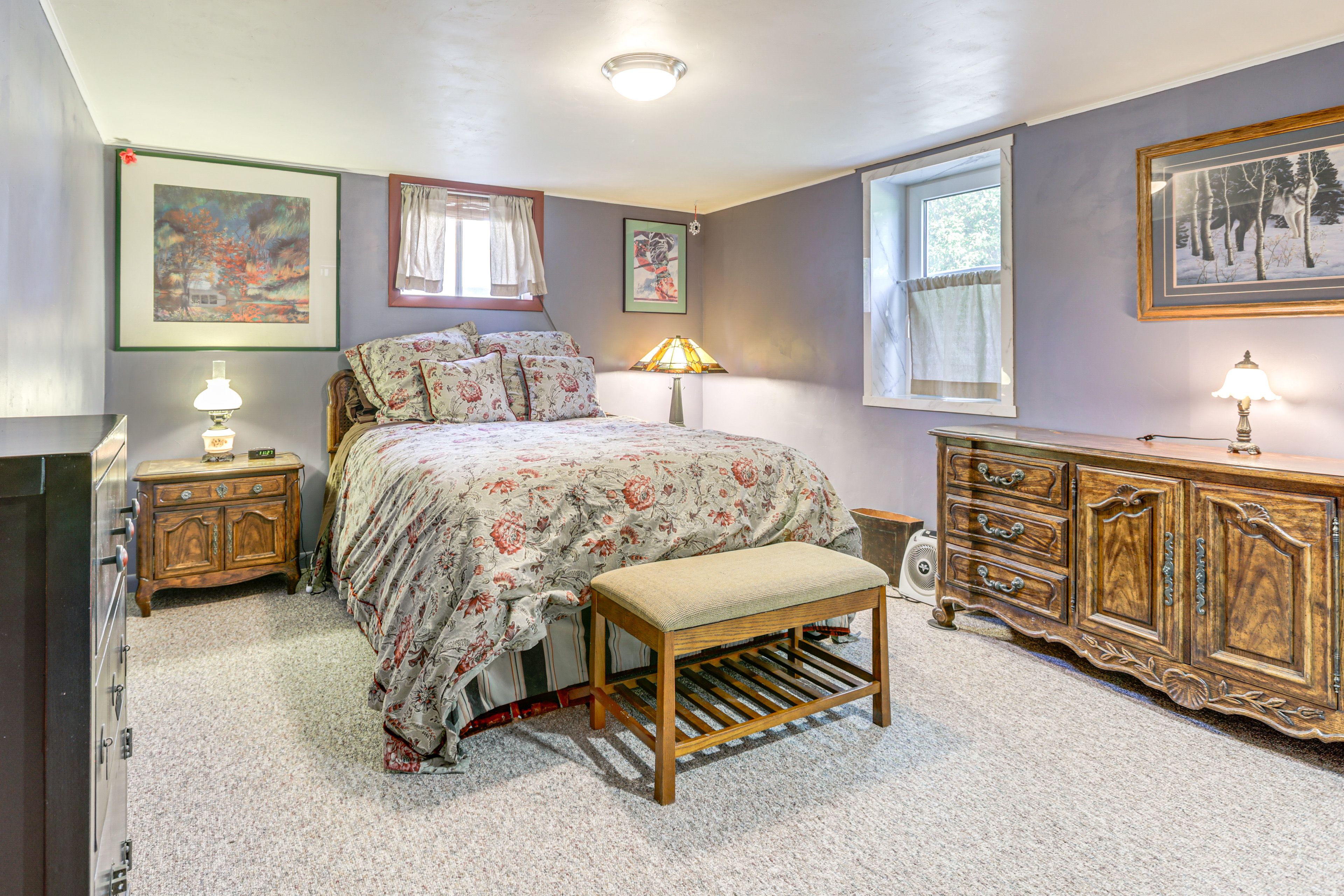 Bedroom | Full Bed