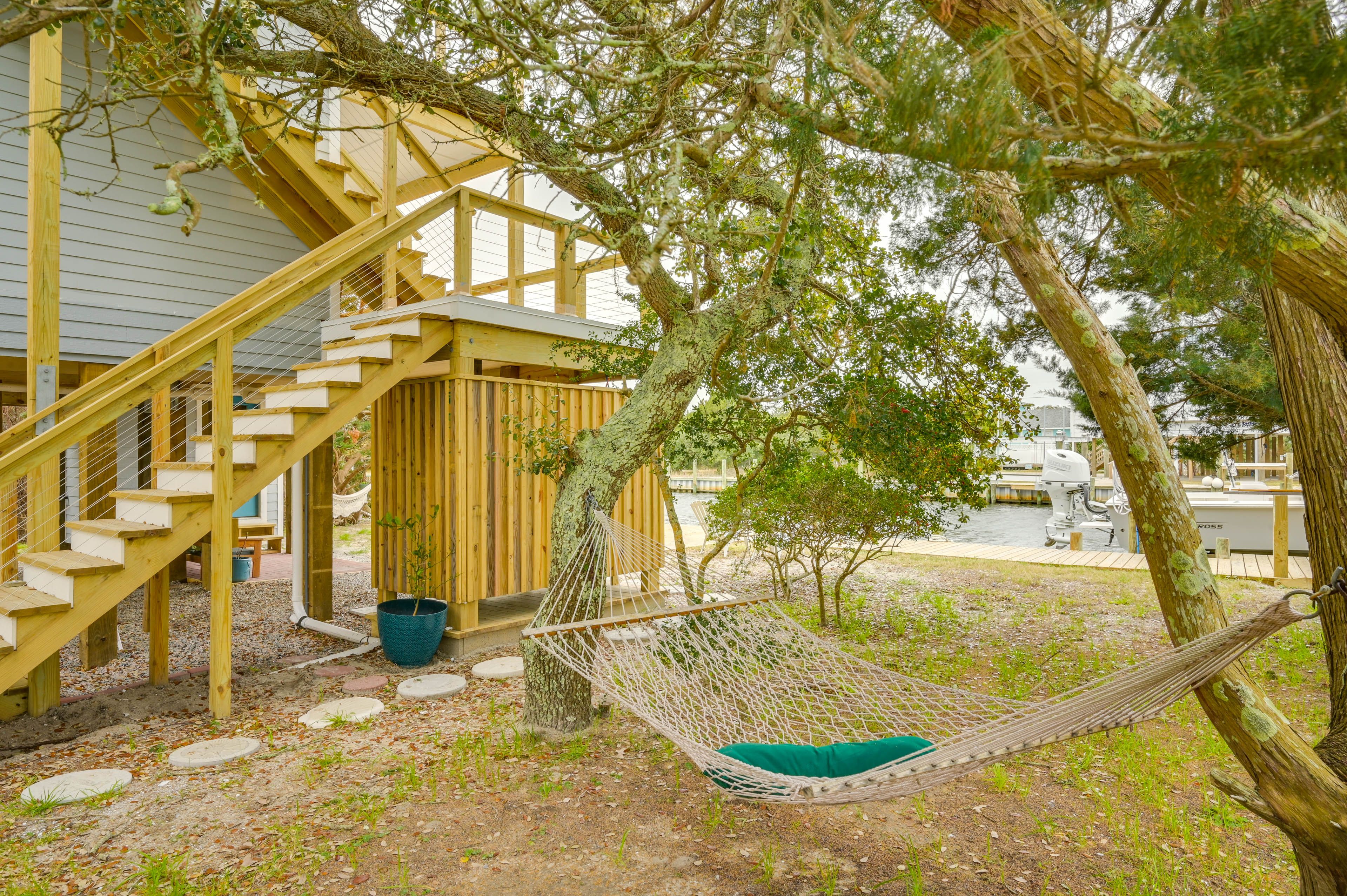 Shared Hammocks