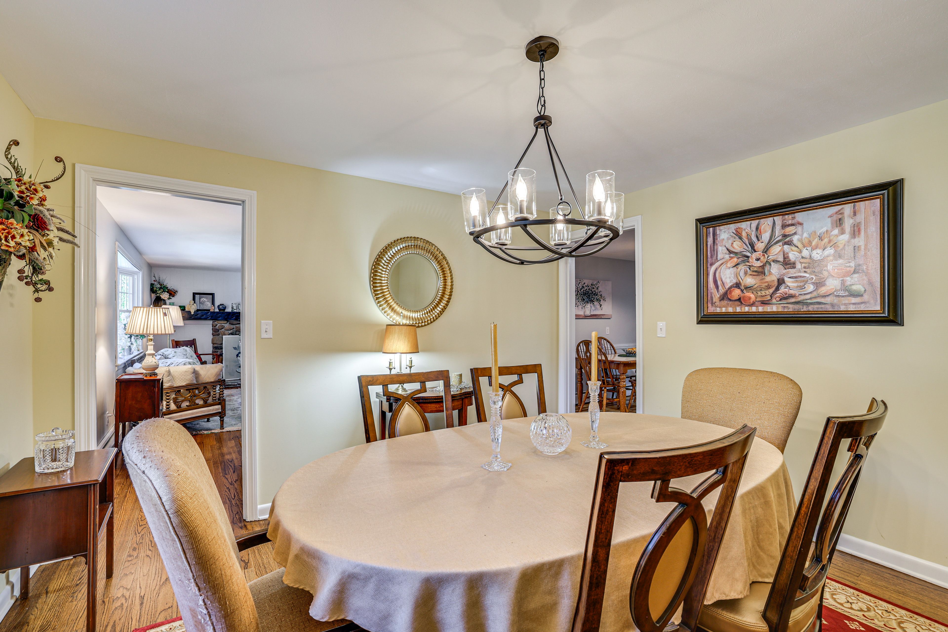 Formal Dining Room | 1st Floor