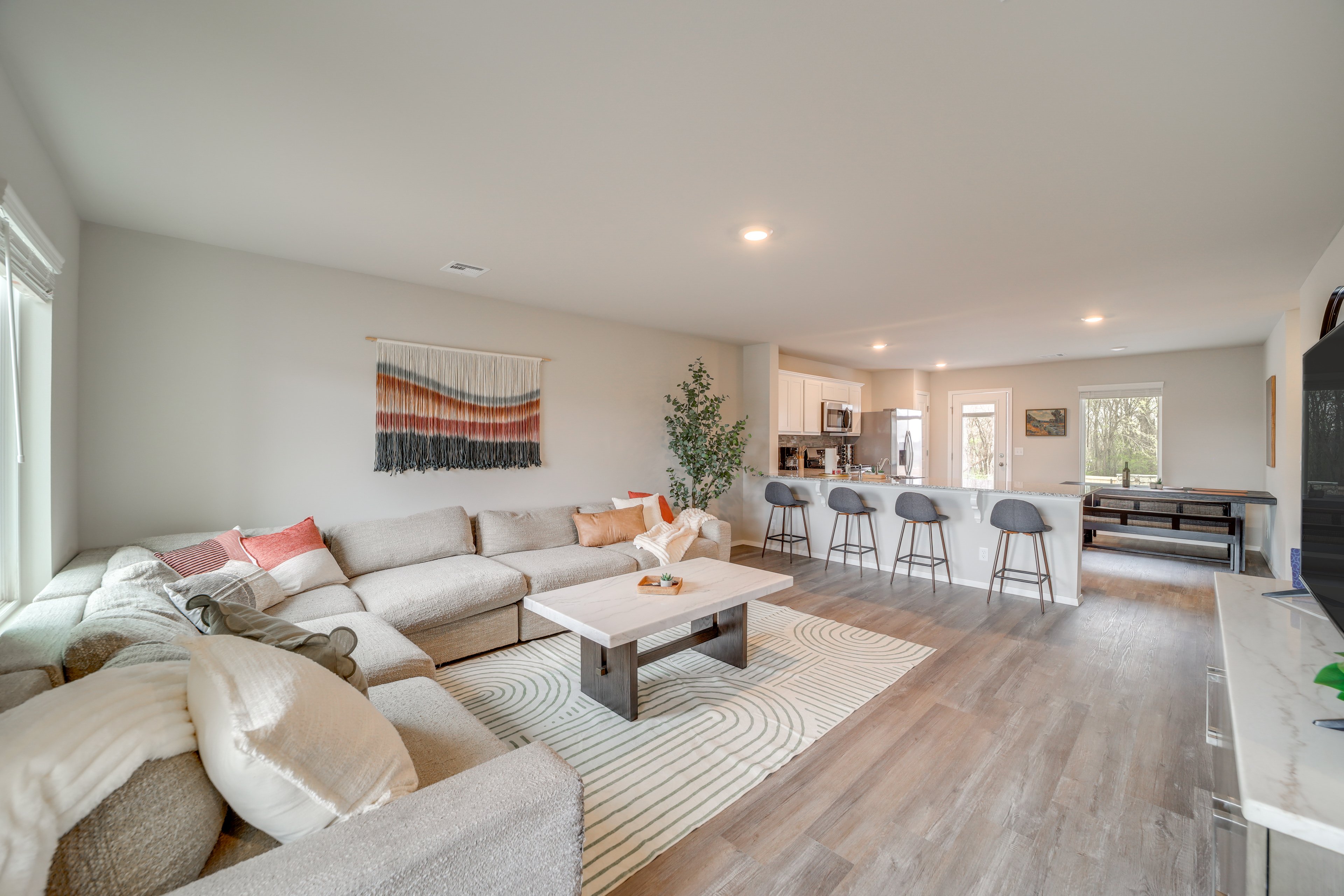 Broken Arrow Vacation Rental | 3BR | 2BA | 1,400 Sq Ft | 1 Step to Enter