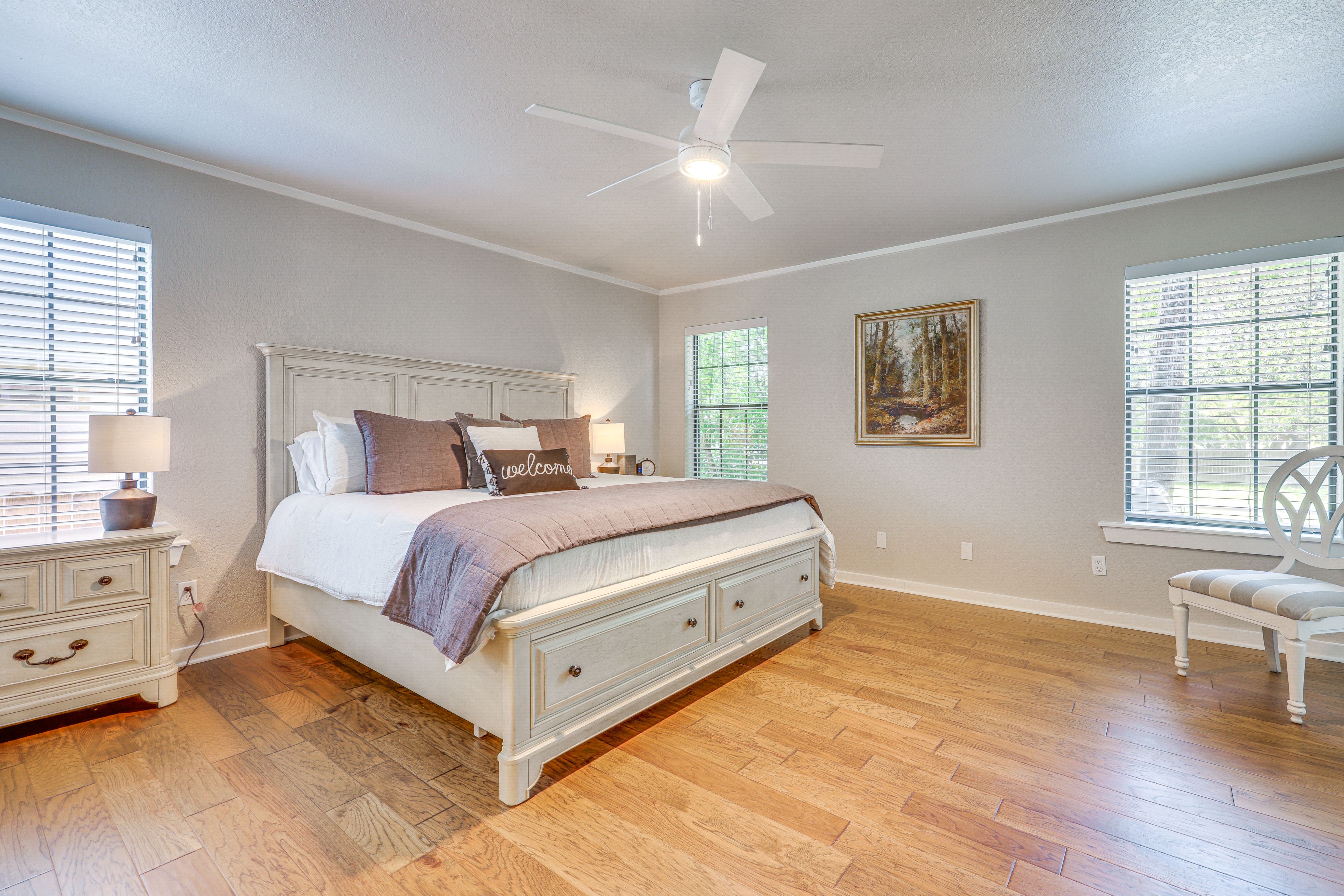 Bedroom 1 | King Bed | Linens Provided