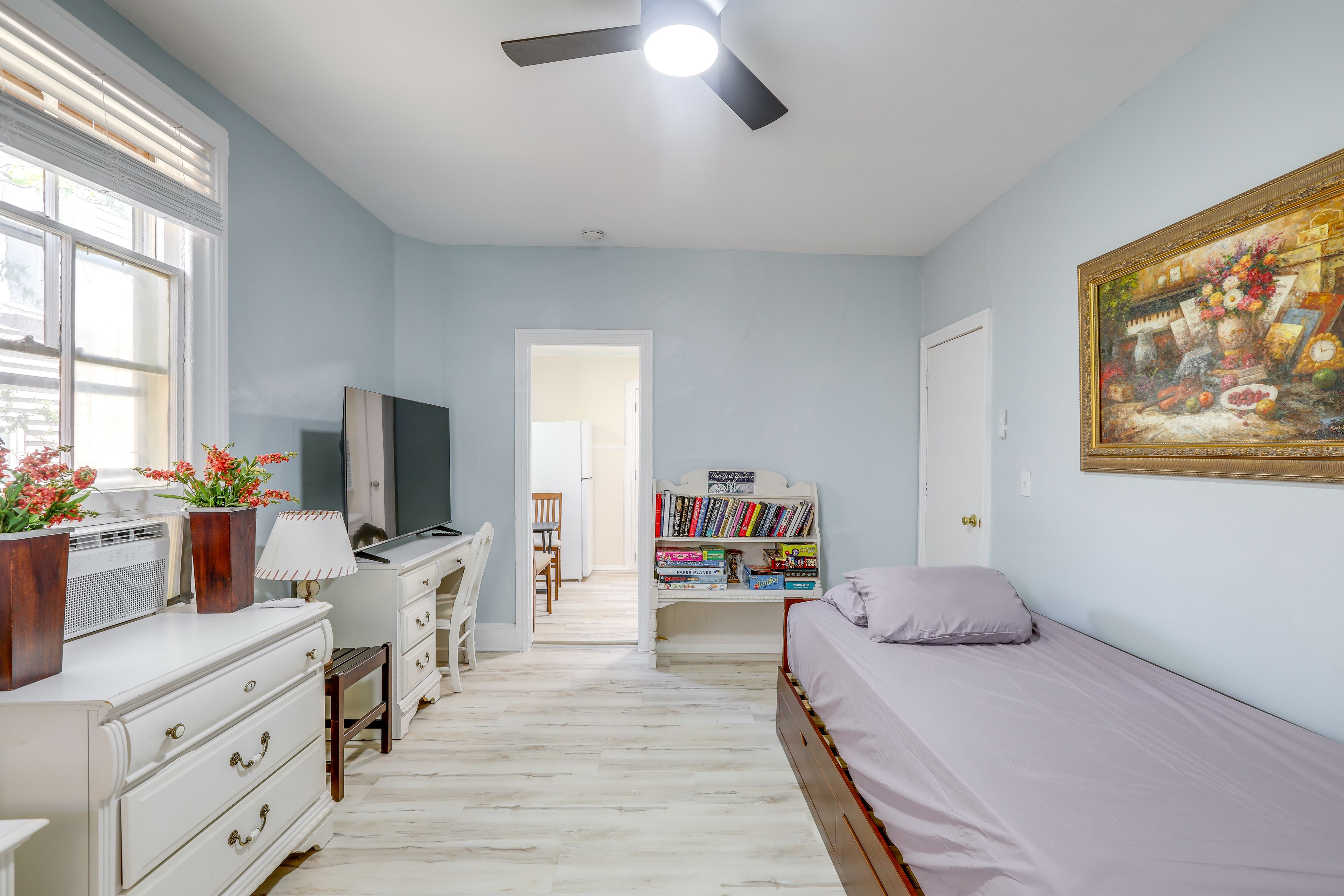 Ocean Grove Vacation Rental | Studio | 1BA | 400 Sq Ft | Stairs Required