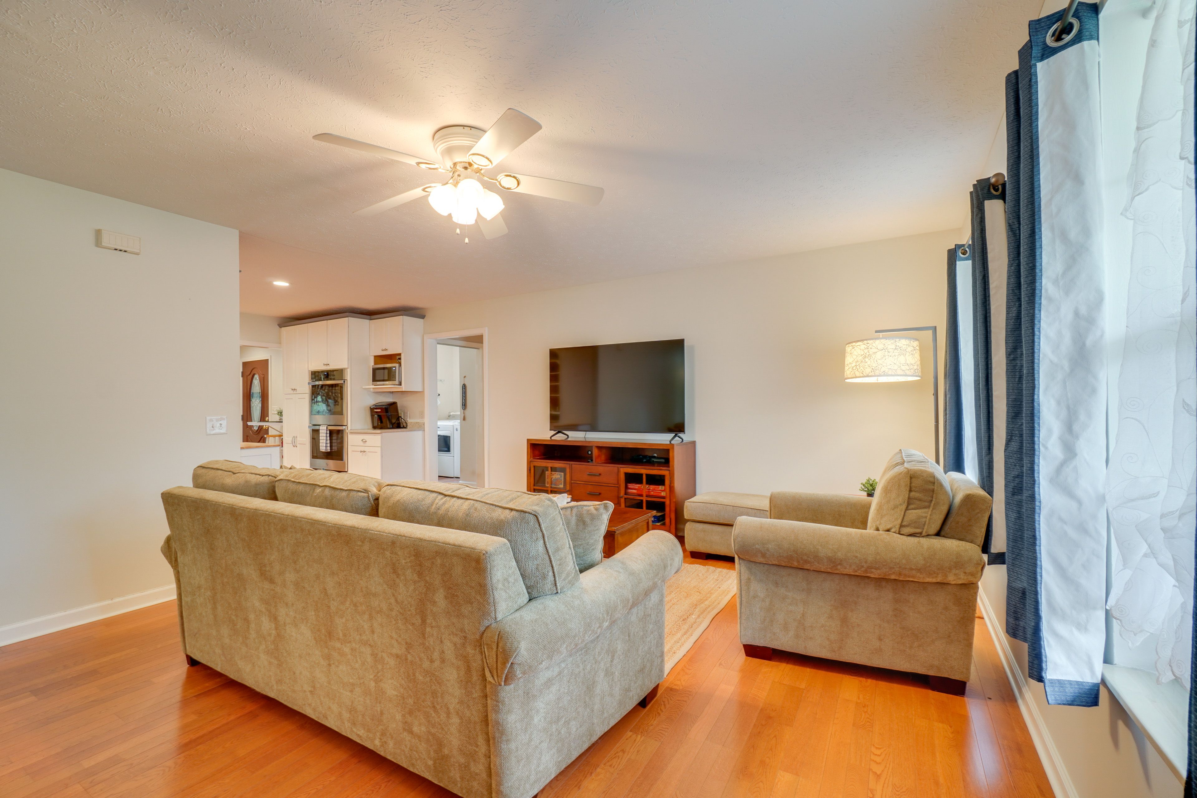 Front Living Area