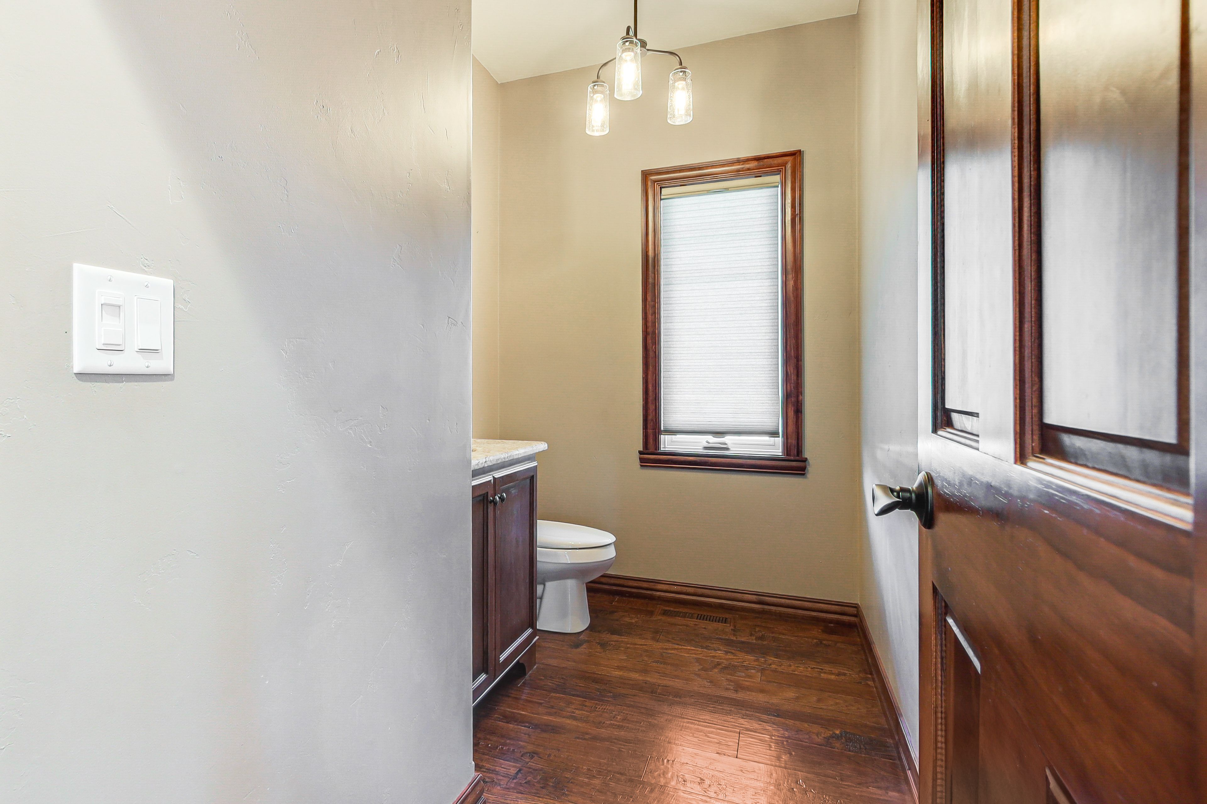 Half Bathroom | 1st Floor