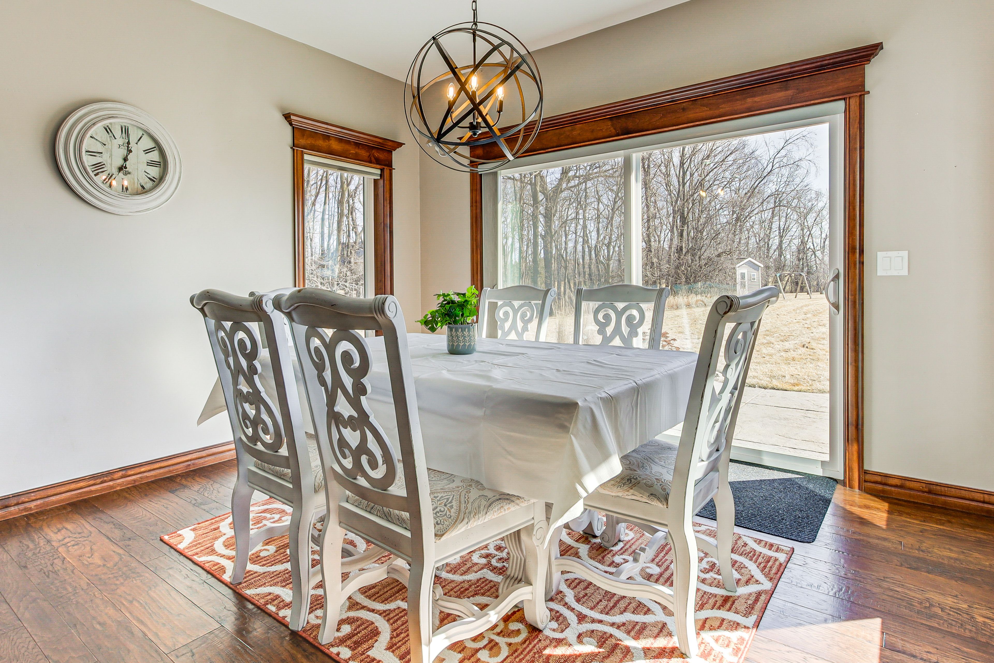 Dining Table | Dishware & Flatware | 1st Floor