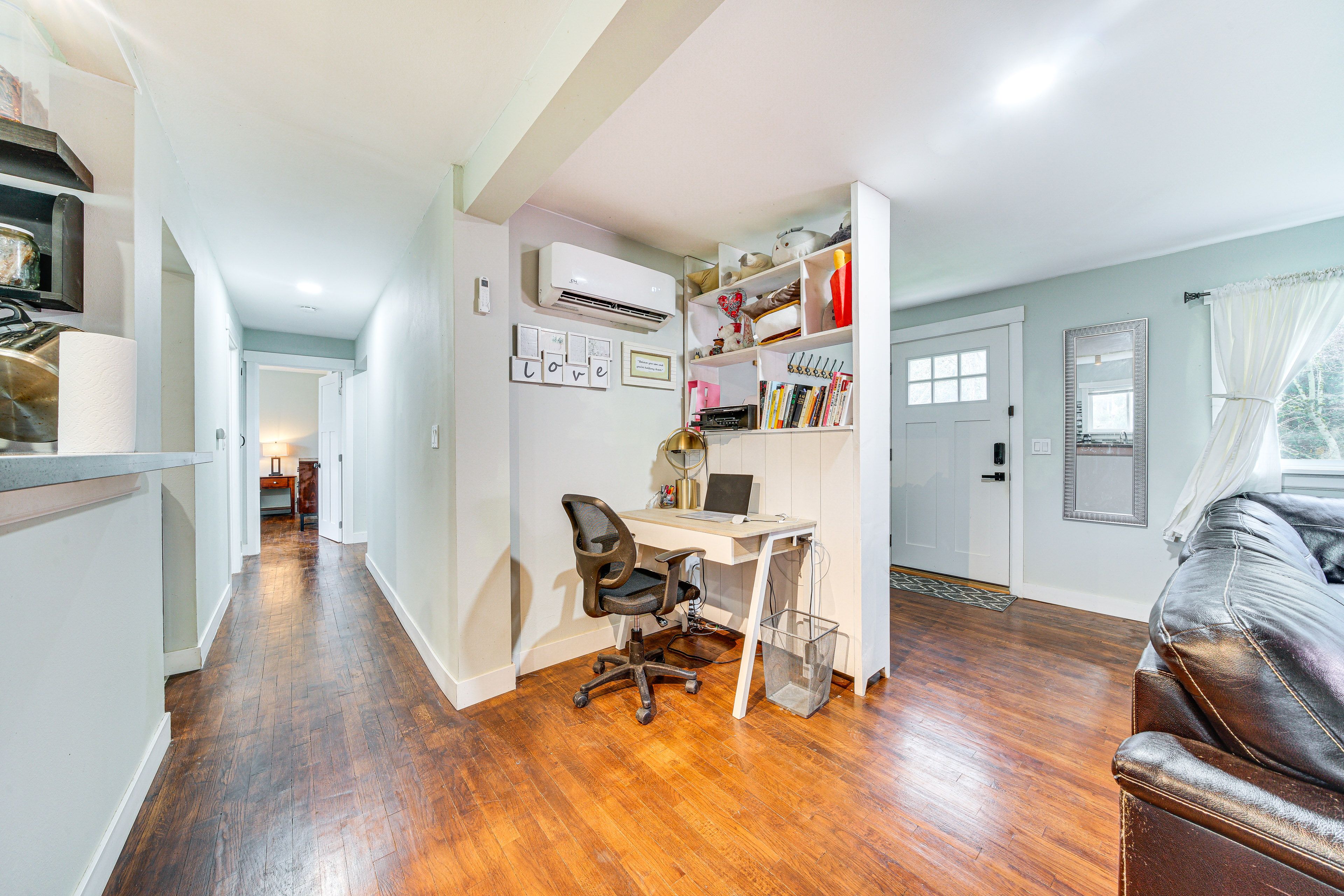 Dedicated Workspace | Free WiFi