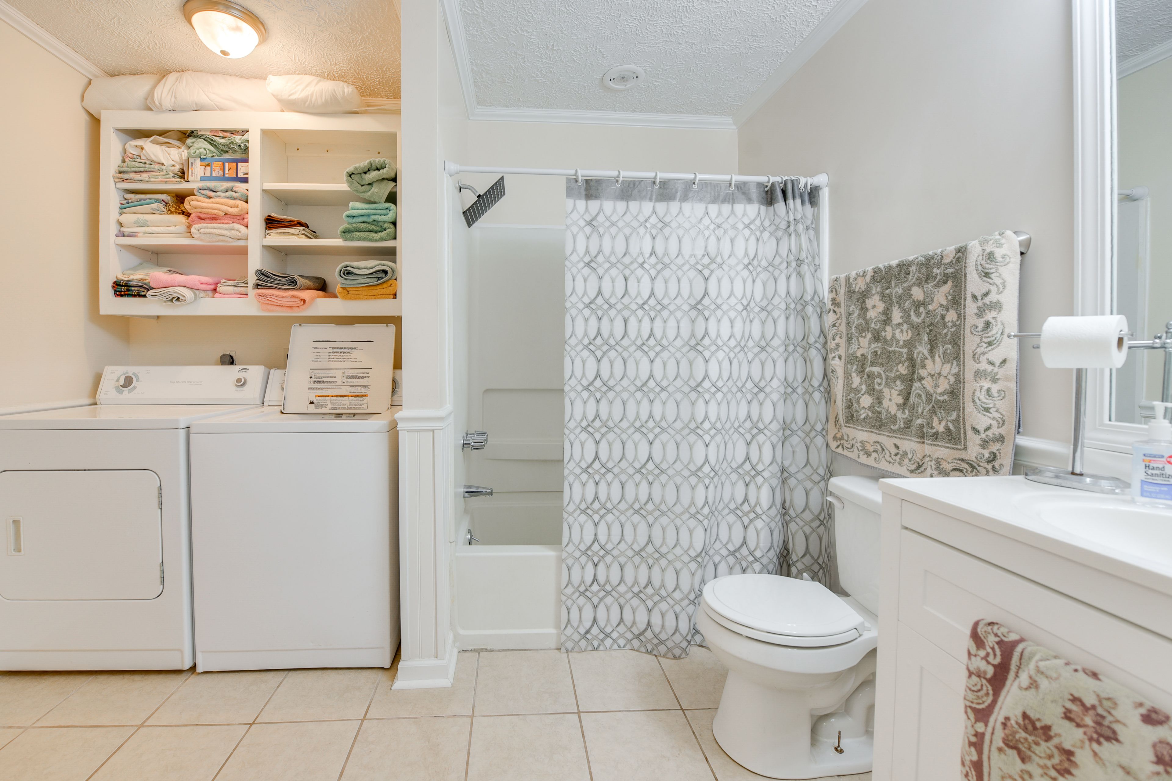 Full Bathroom | In-Unit Laundry