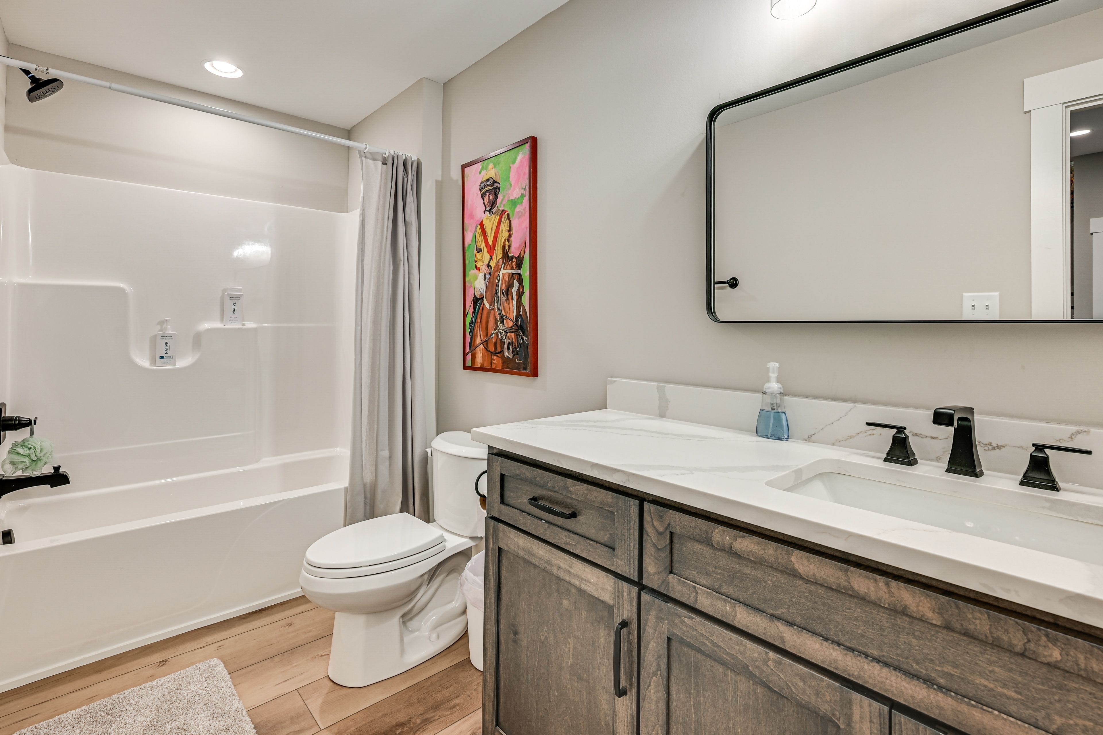 Full Bathroom | Basement
