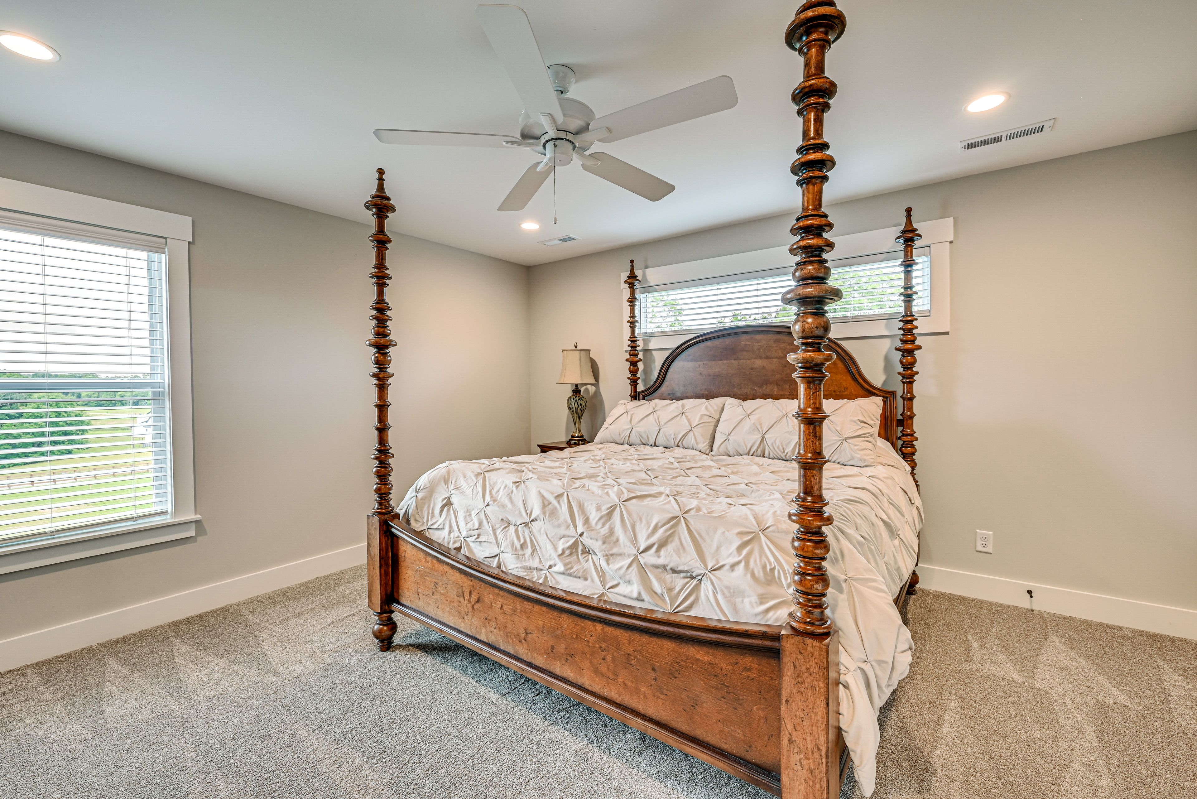 Bedroom 2 | 2nd Floor | King Bed