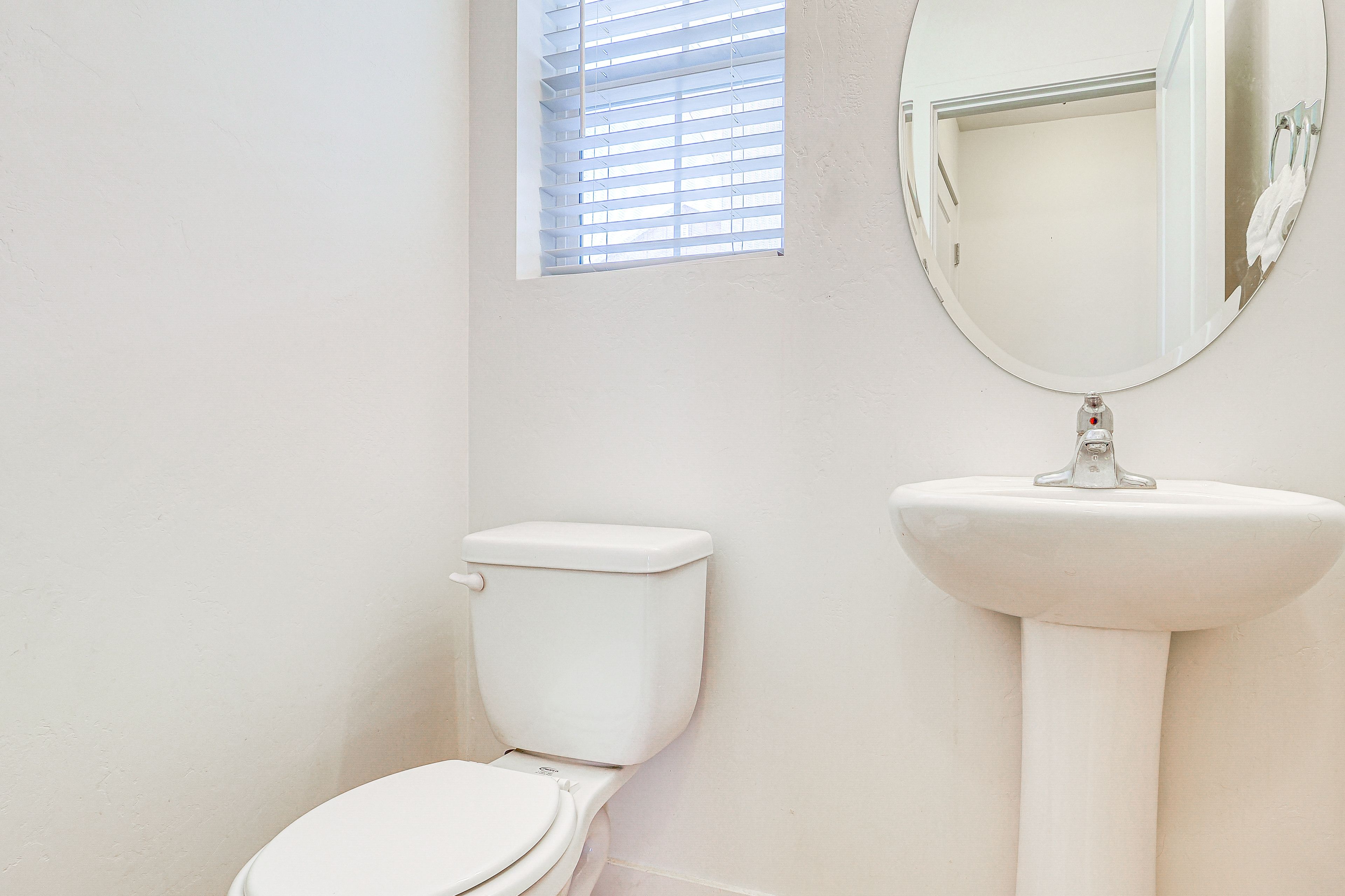 Half Bathroom | 1st Floor