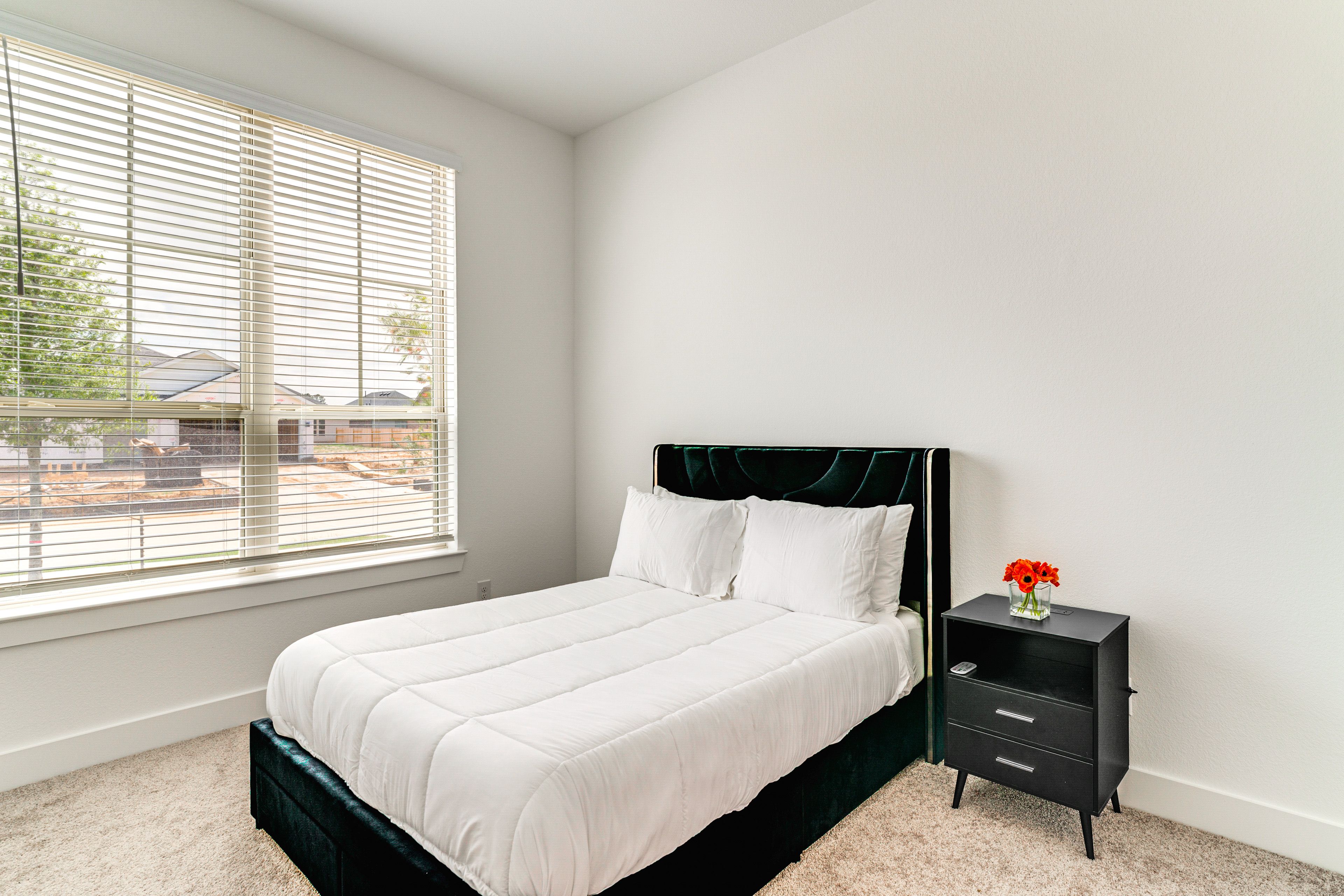 Bedroom 2 | Queen Bed | En-Suite Bathroom