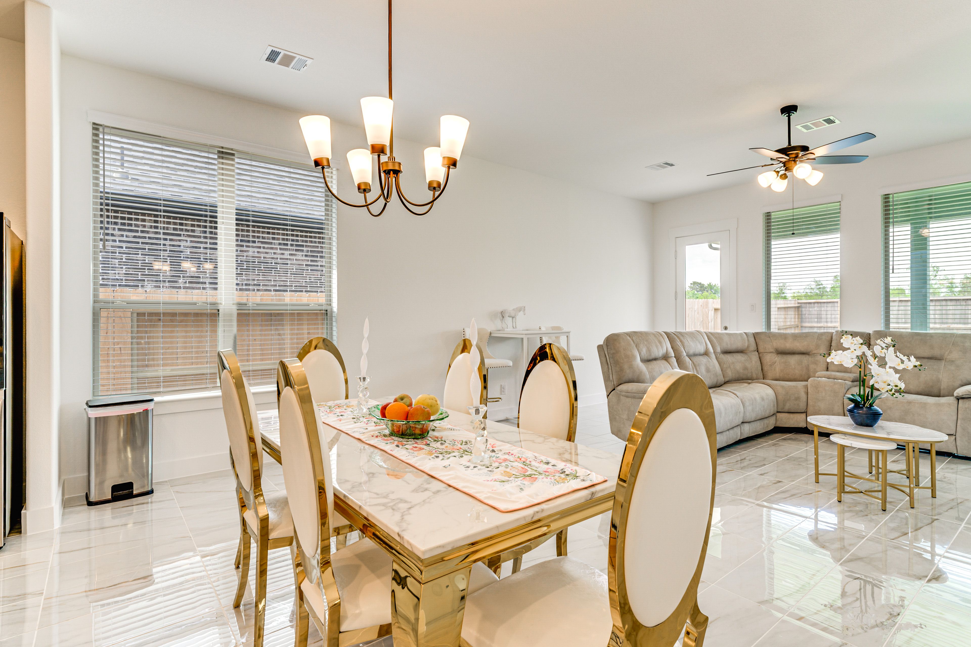 Dining Area | Dishware/Flatware