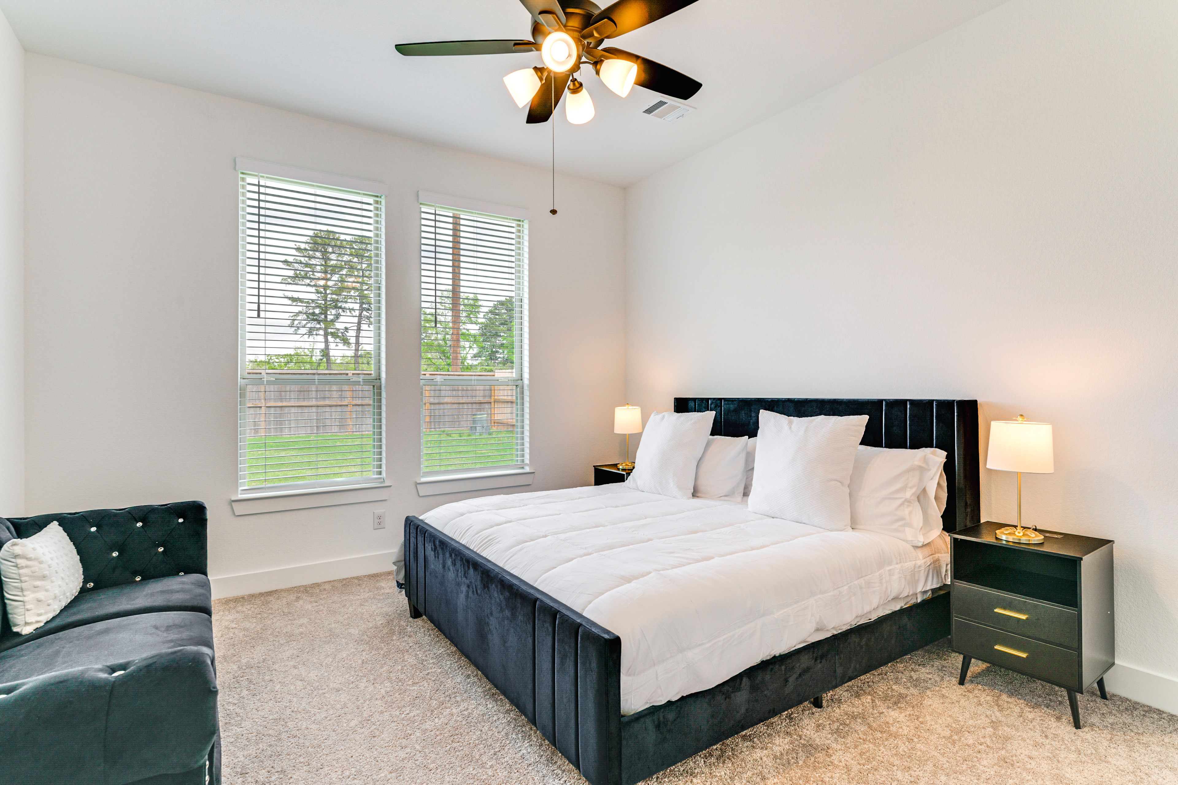 Bedroom 1 | King Bed | Linens Provided | En-Suite Bathroom