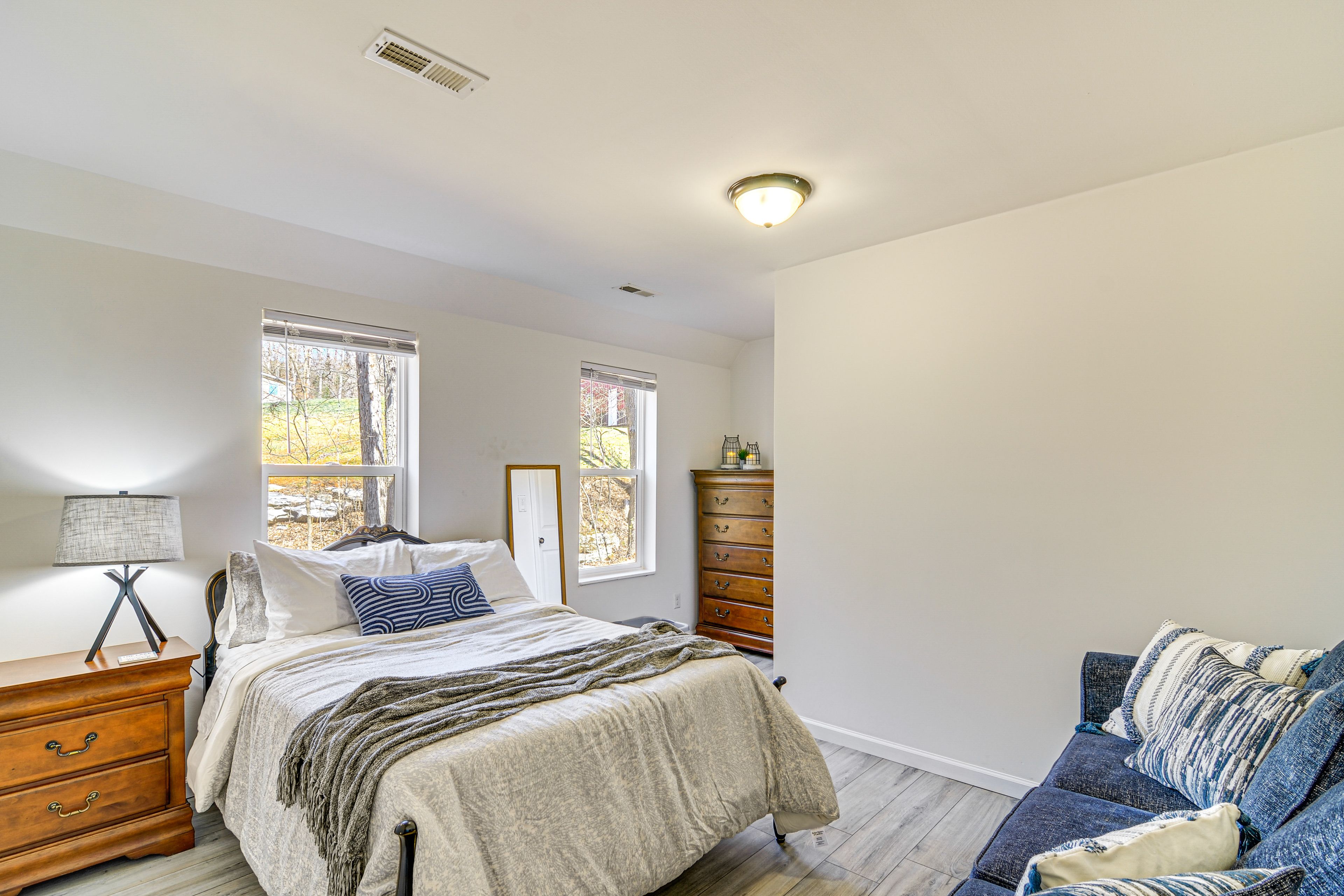 Bedroom 3 | Full Bed | Lower Floor