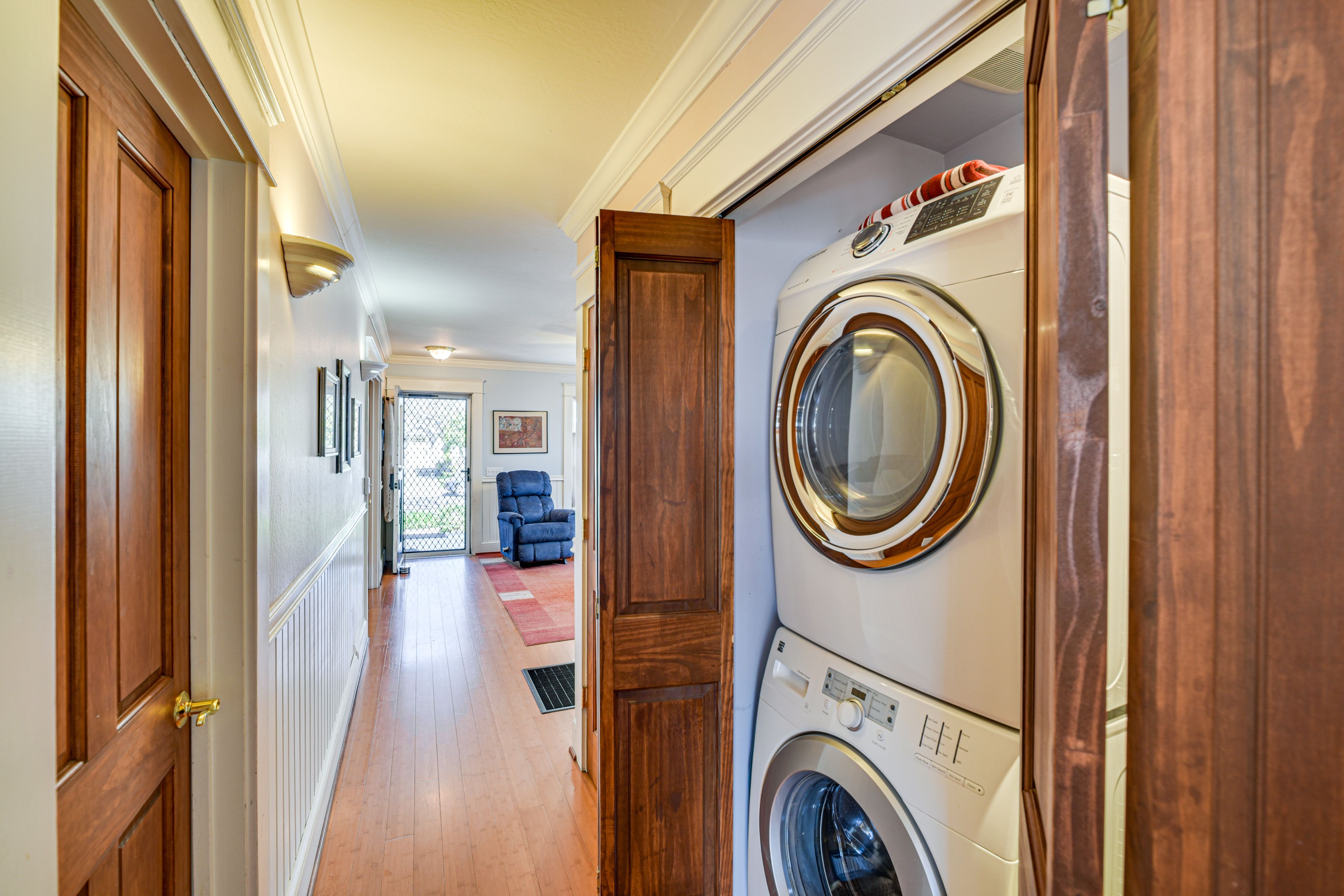 Laundry | 1st Floor