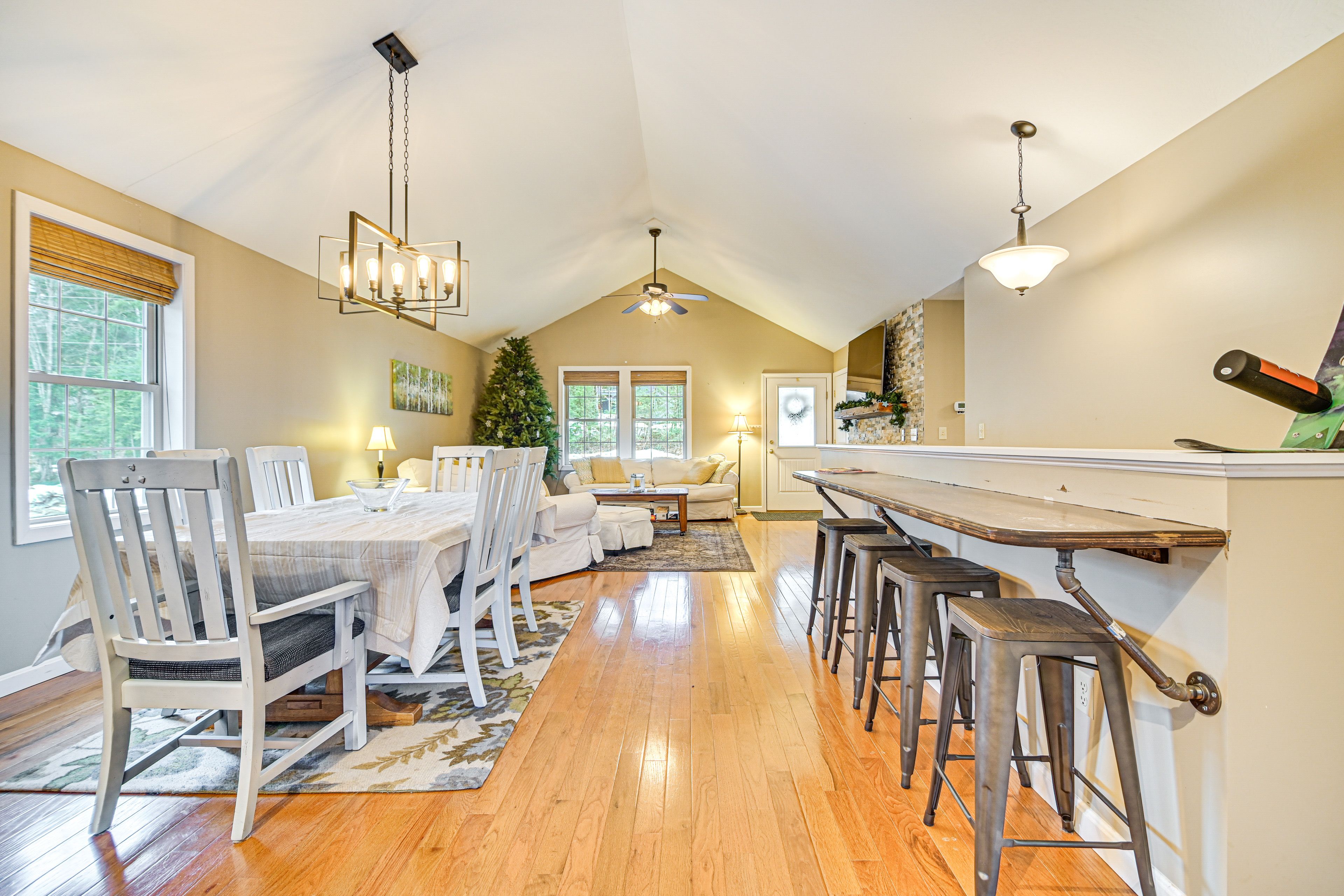 Dining Area | 1st Floor | Dishware/Flatware