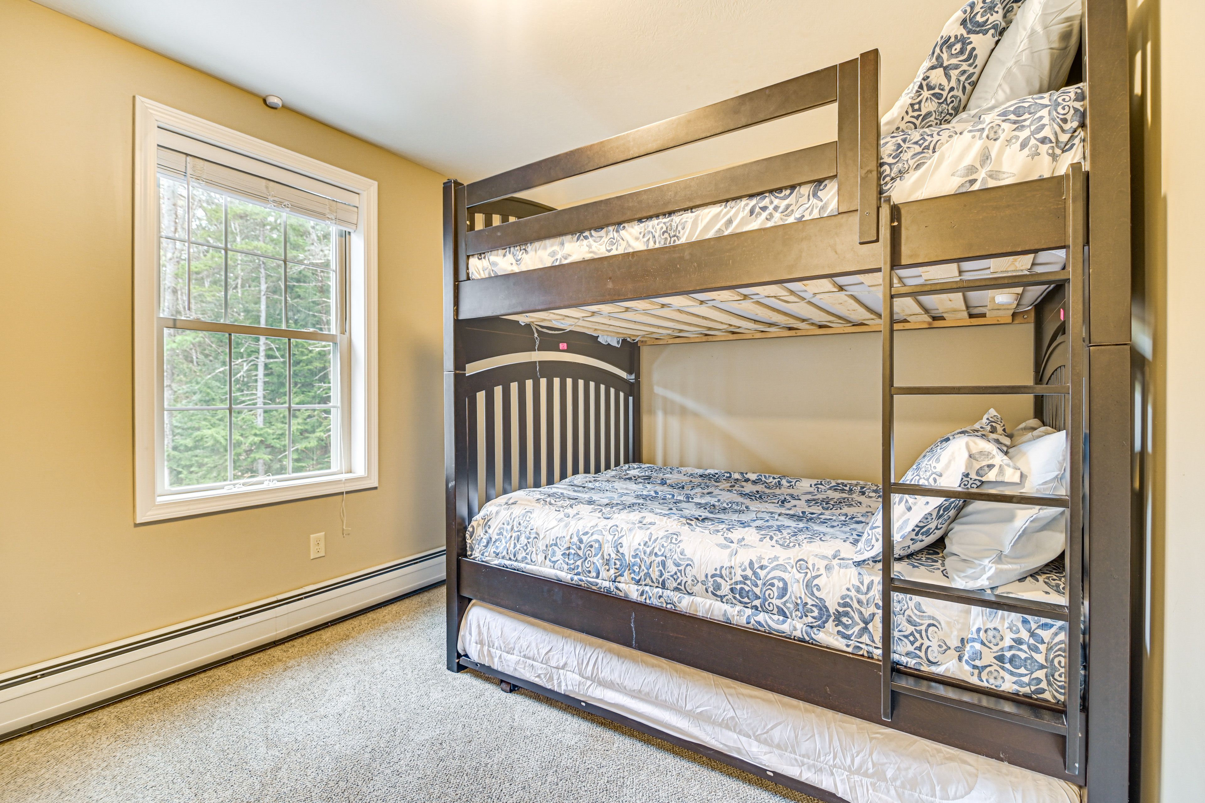 Bedroom 3 | 1st Floor | Full Bunk Bed w/ Twin Trundle