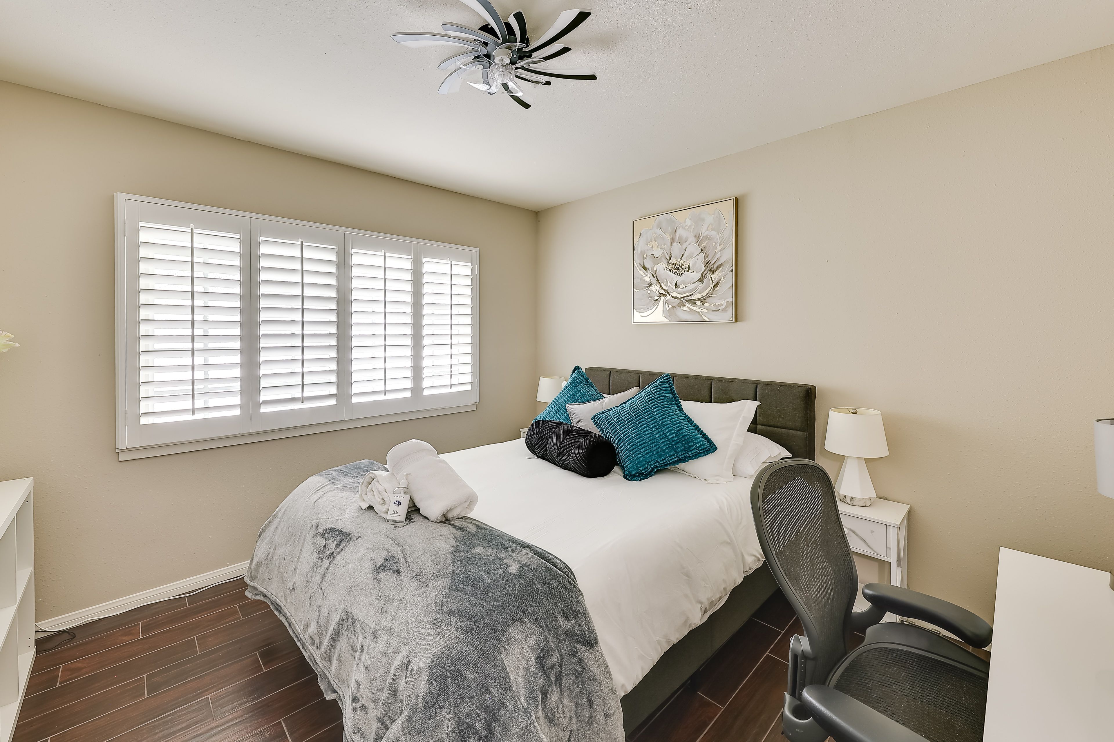 Bedroom 3 | Main Level | Queen Bed | Laptop-Friendly Workspace