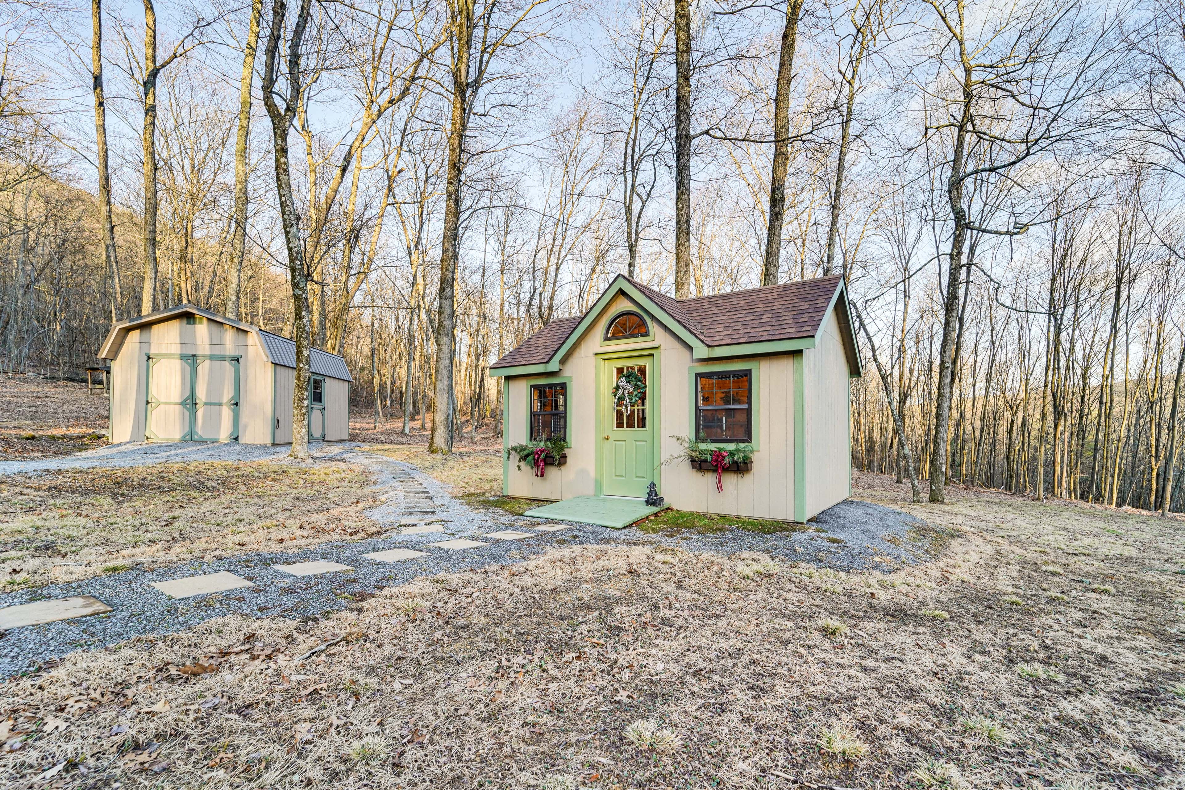 Bedroom 4 (Detached Shed) | Twin Bed | Linens Provided