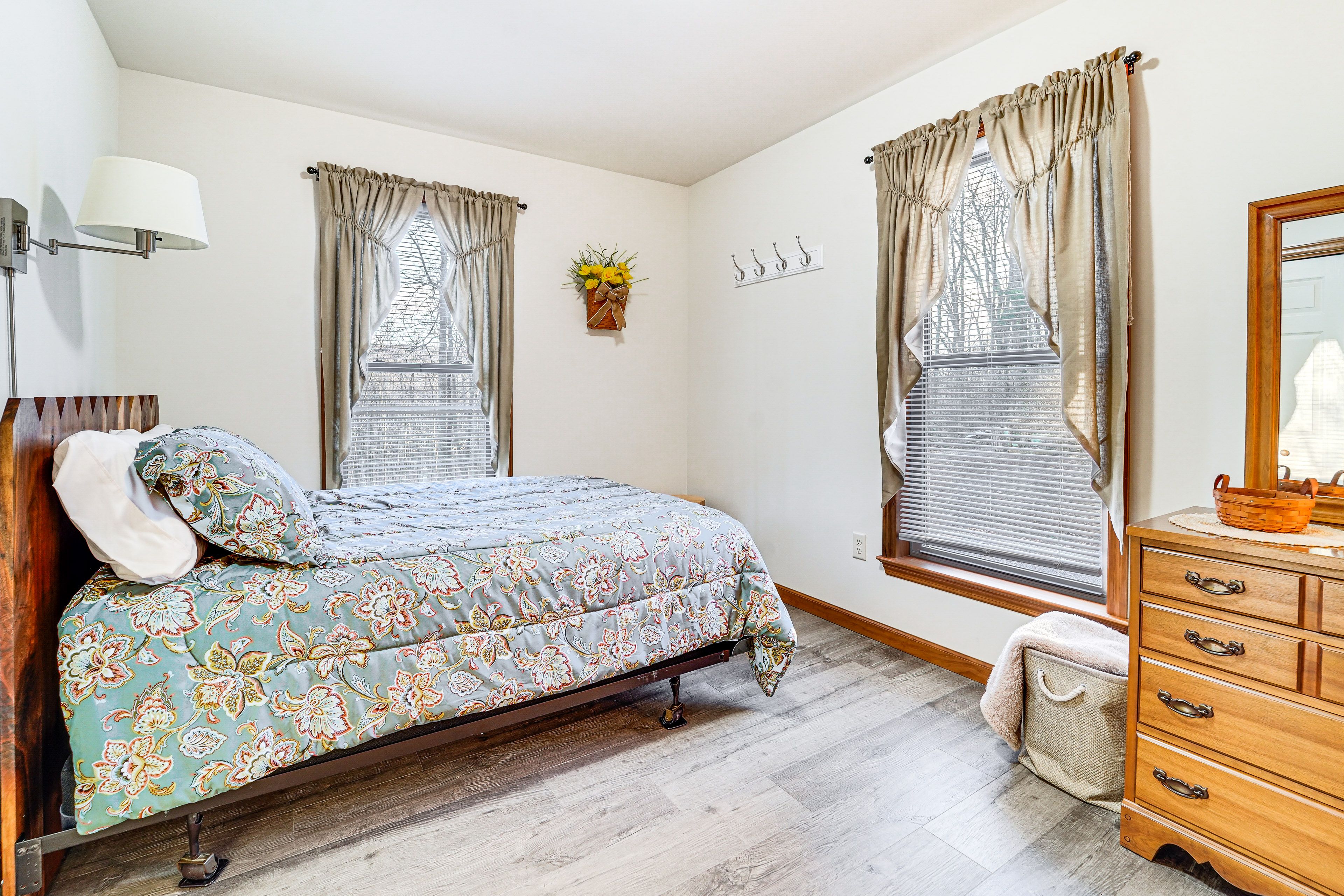 Bedroom 1 | Queen Bed | Linens Provided
