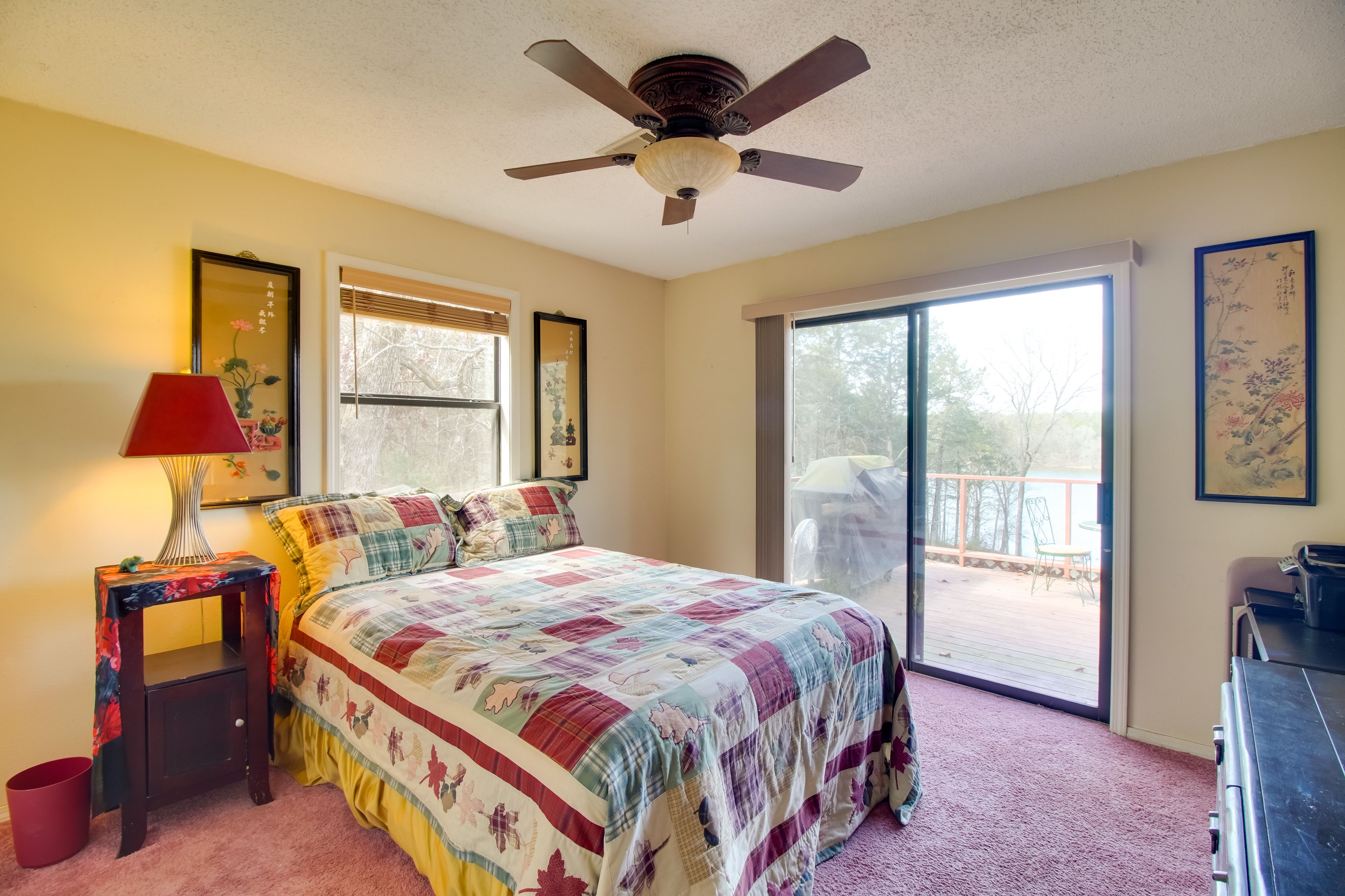 Bedroom 1 | Queen Bed | Linens Provided | Main Level