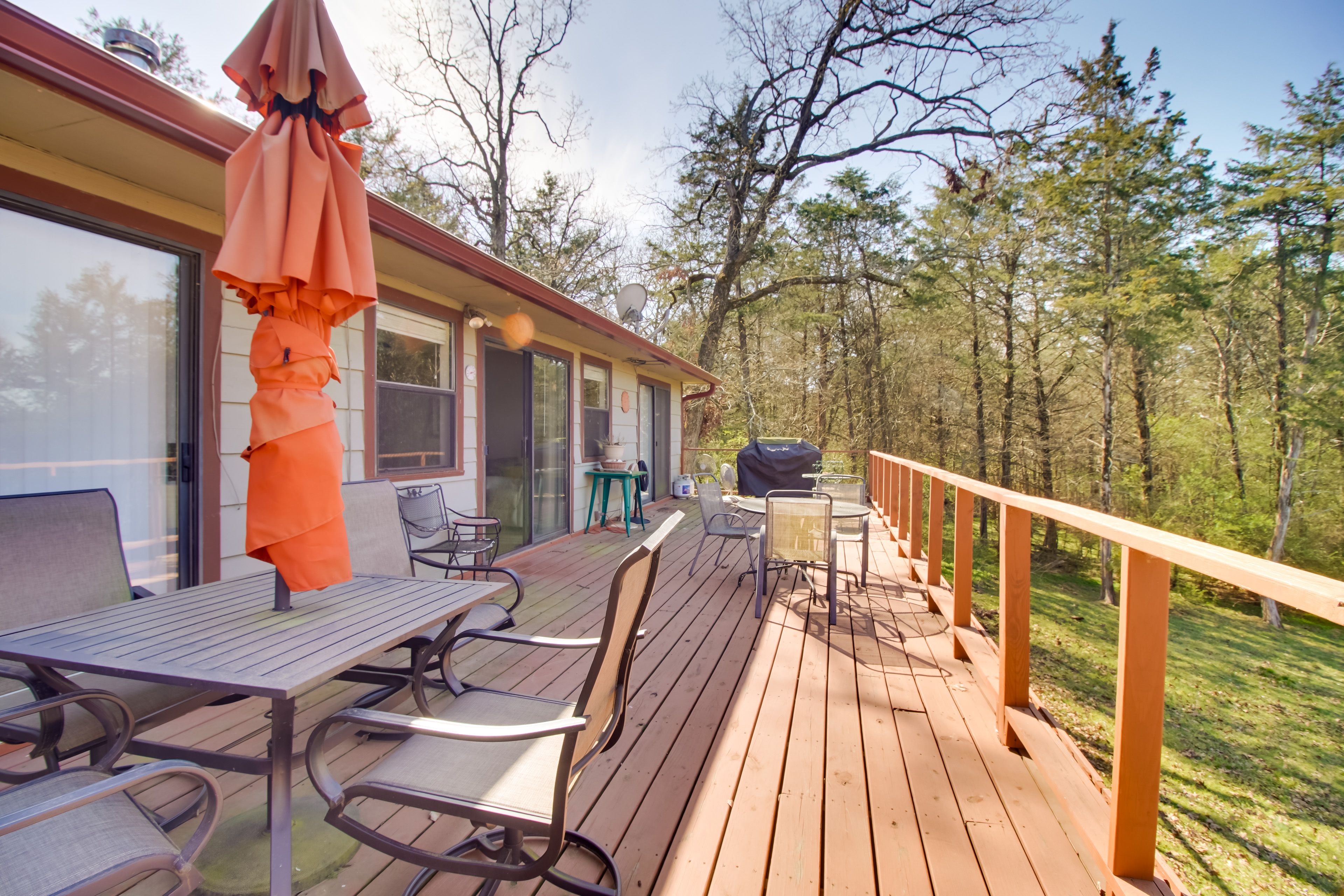 Deck | Gas Grill