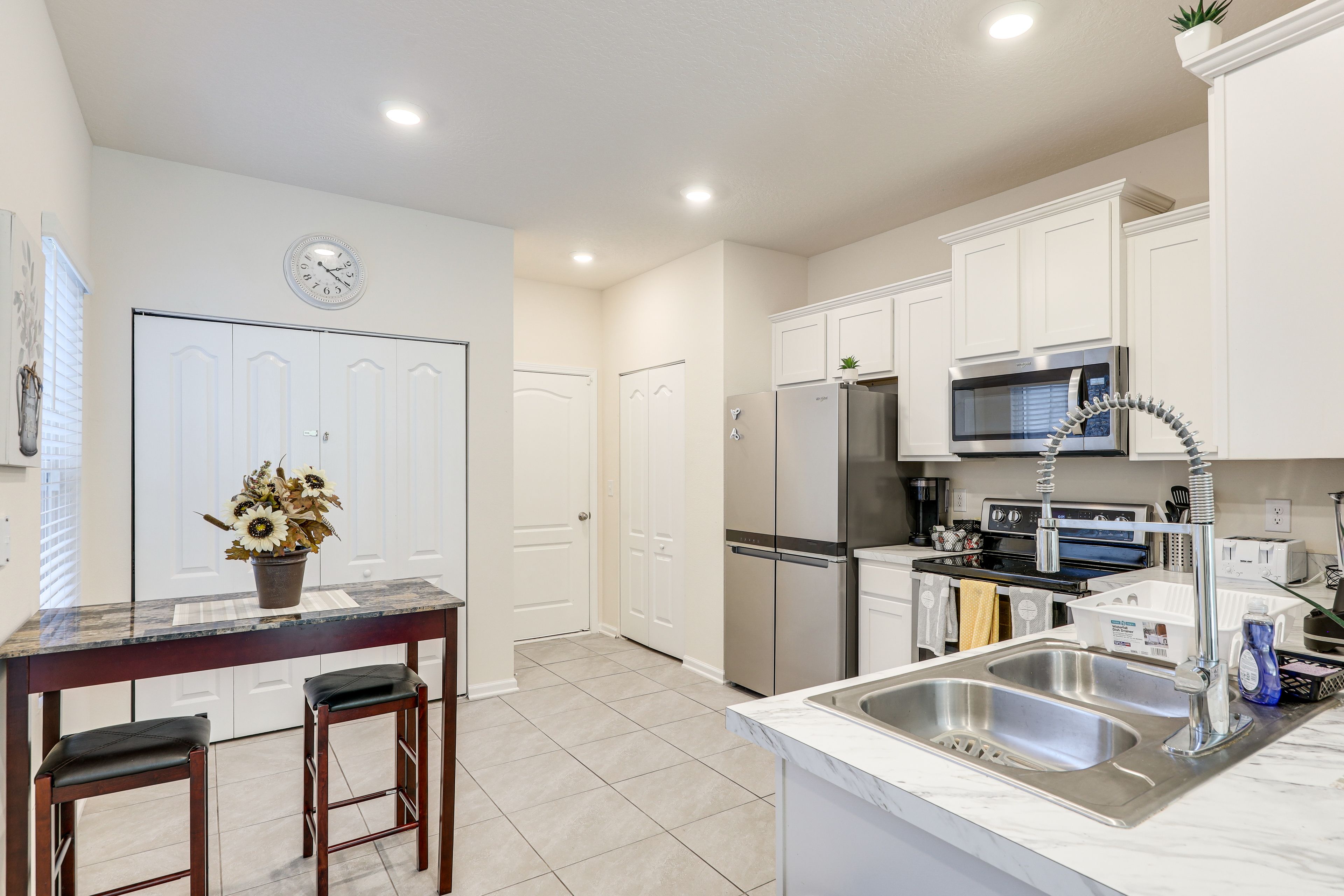 Kitchen | 1st Floor | Keurig Coffee Maker