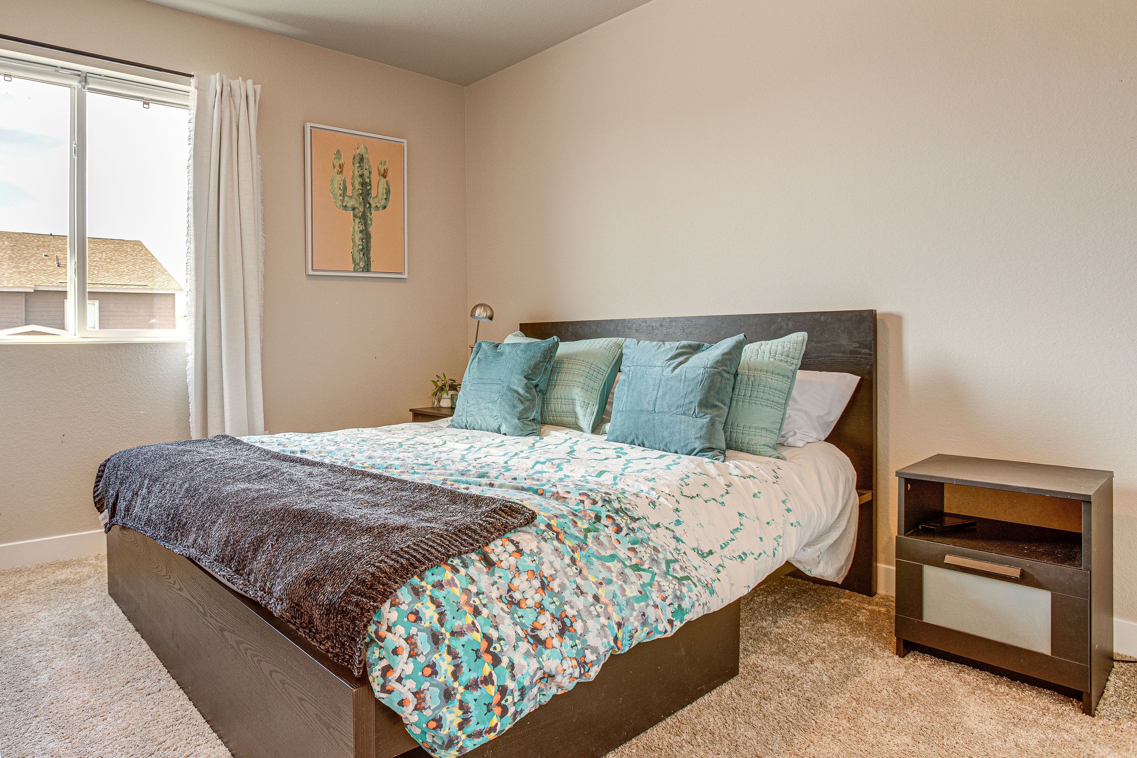Bedroom 2 | Queen Bed | 2nd Floor