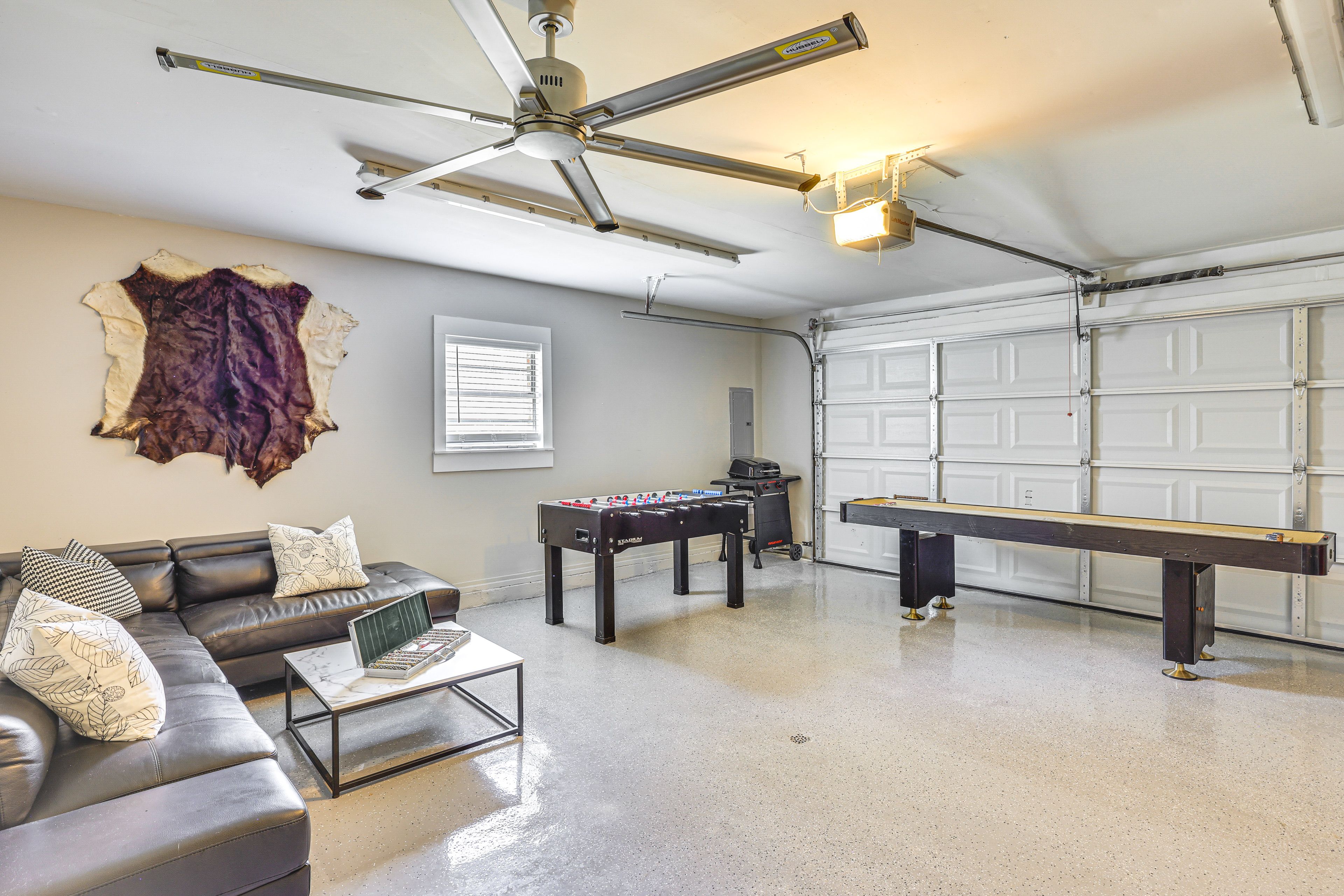 Garage Game Room