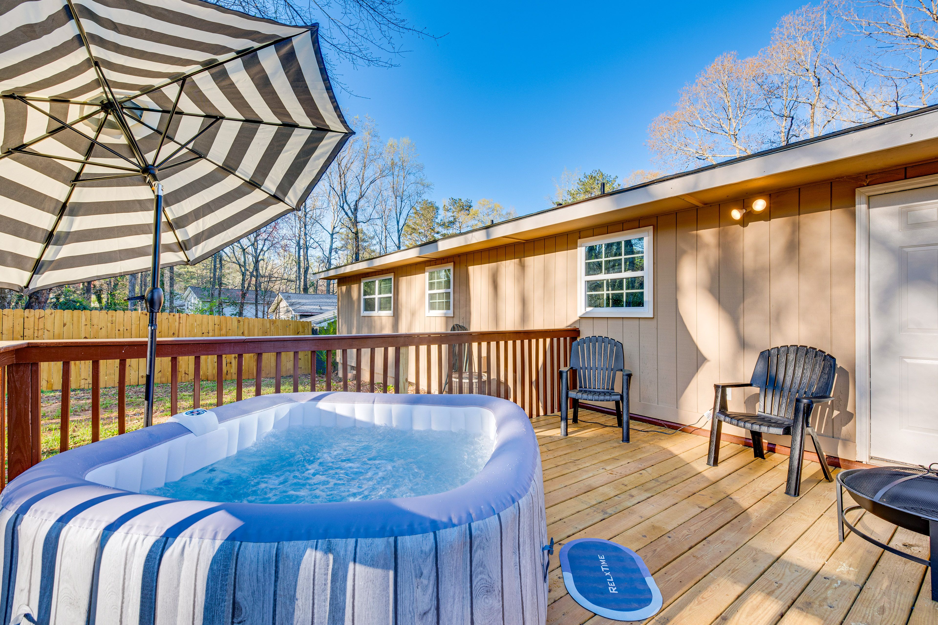 Deck | Hot Tub | Fire Pit