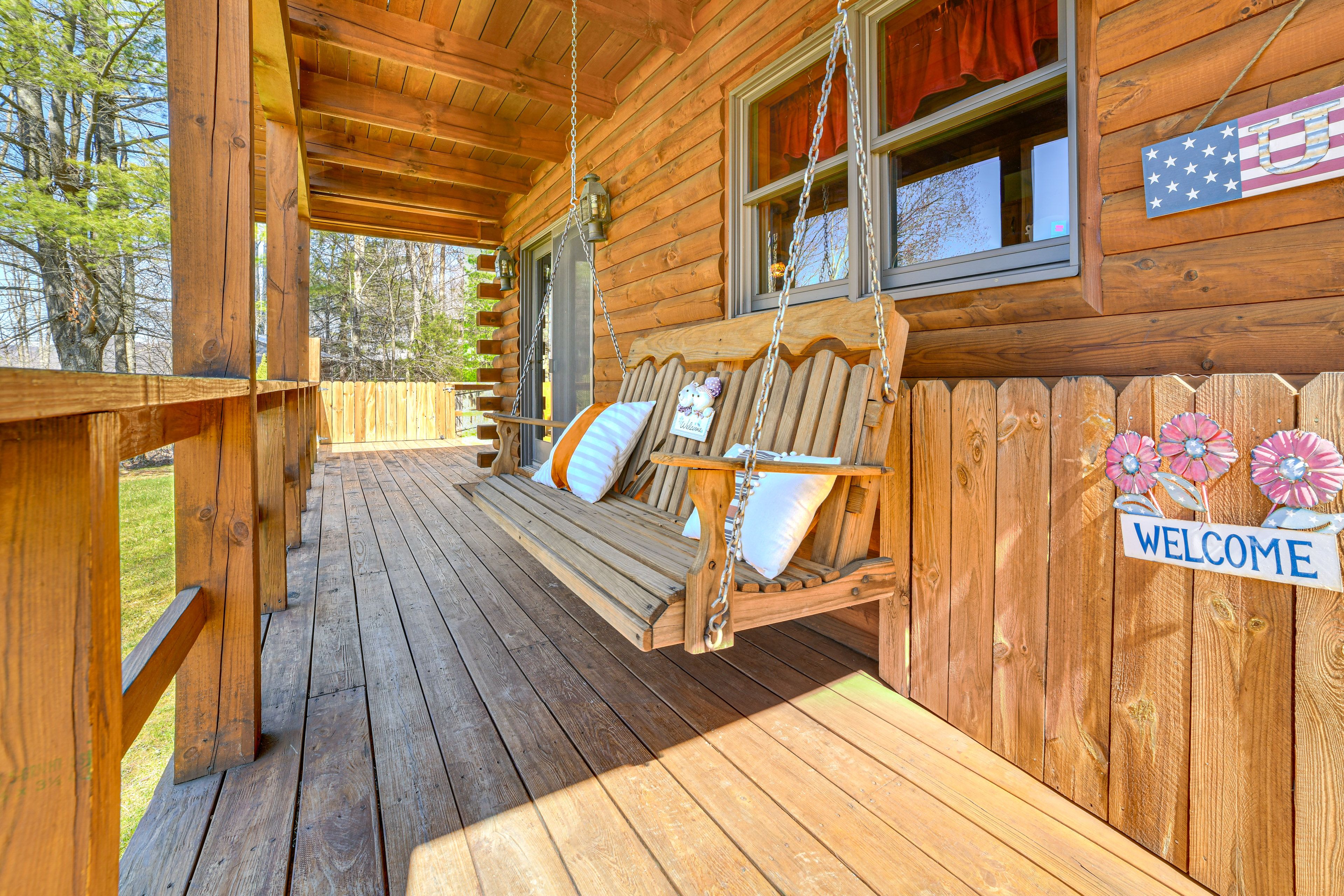 Front Porch | Private Entrance