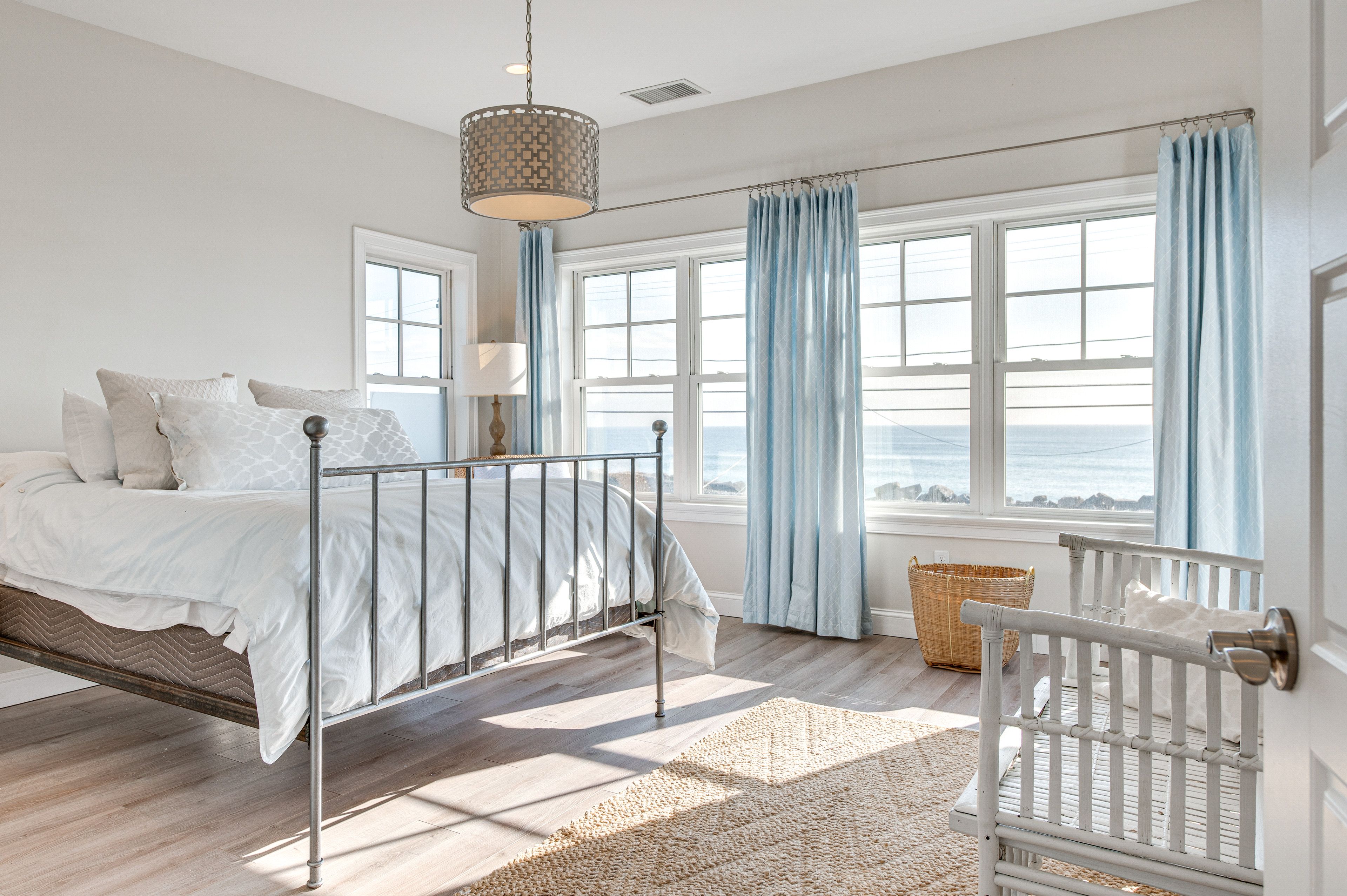 Bedroom 1 | Queen Bed | 2nd Floor