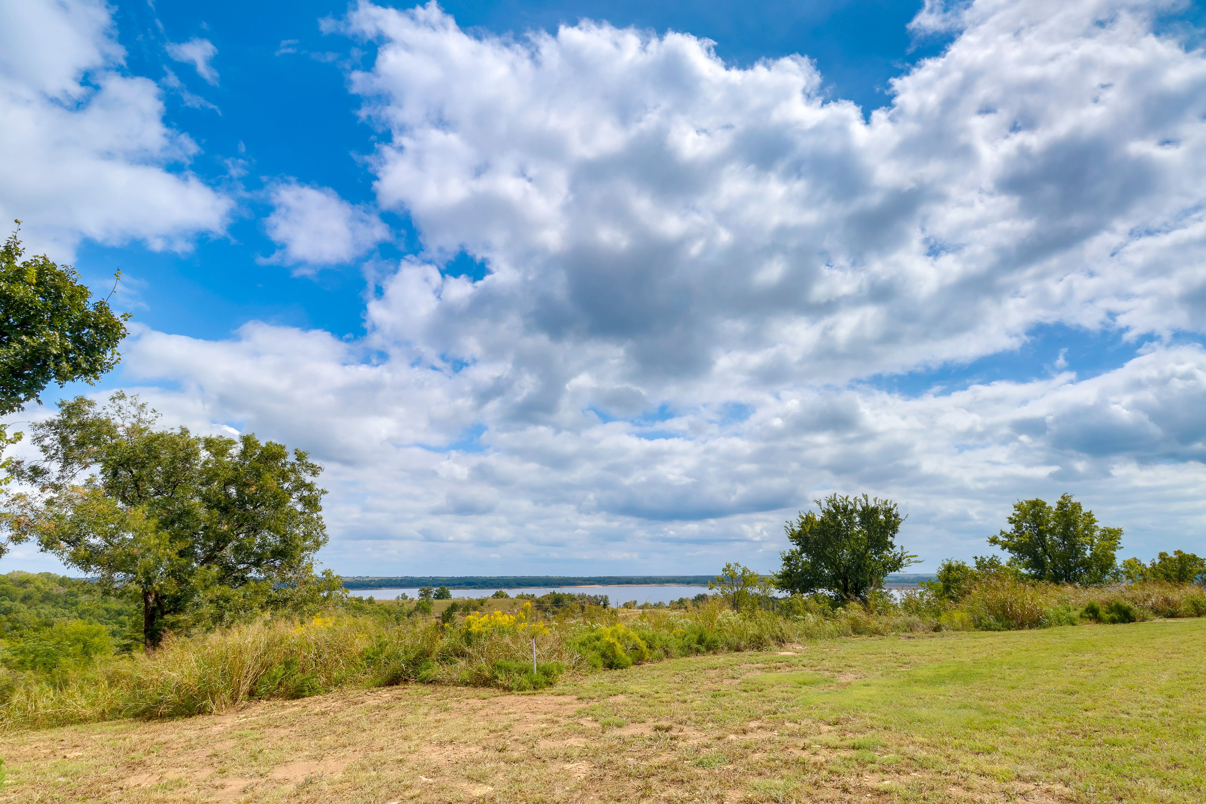 Exterior | Spacious Yard | Lake Views