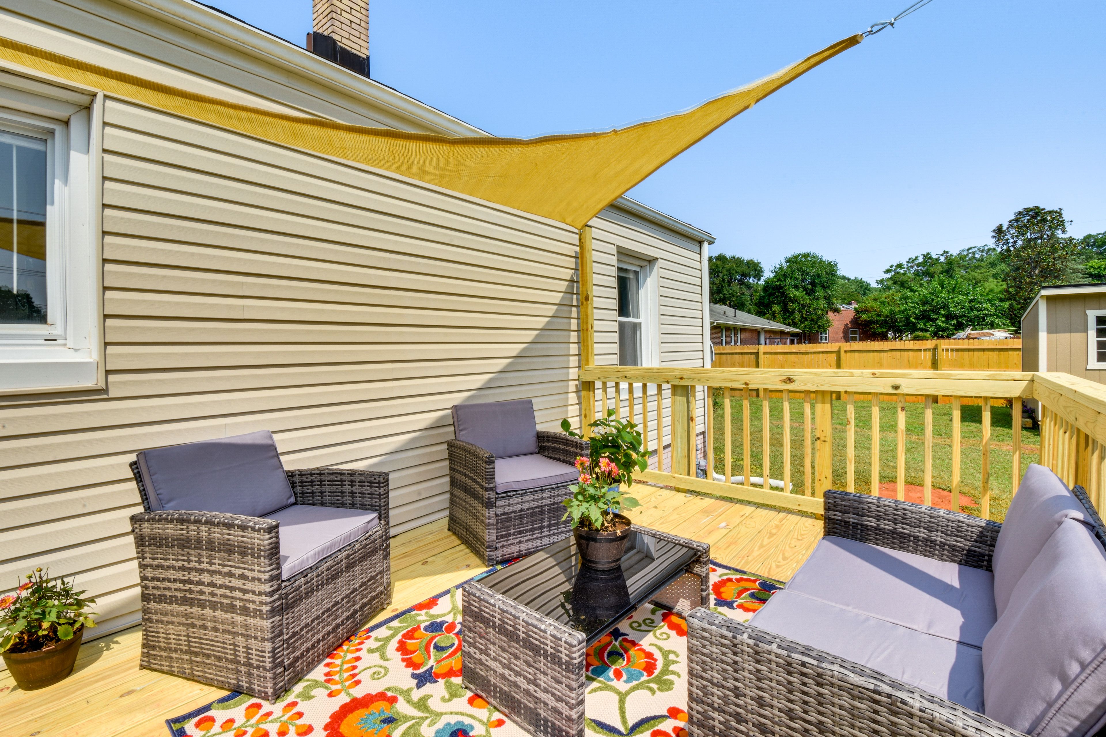 Deck | Lounge Furniture
