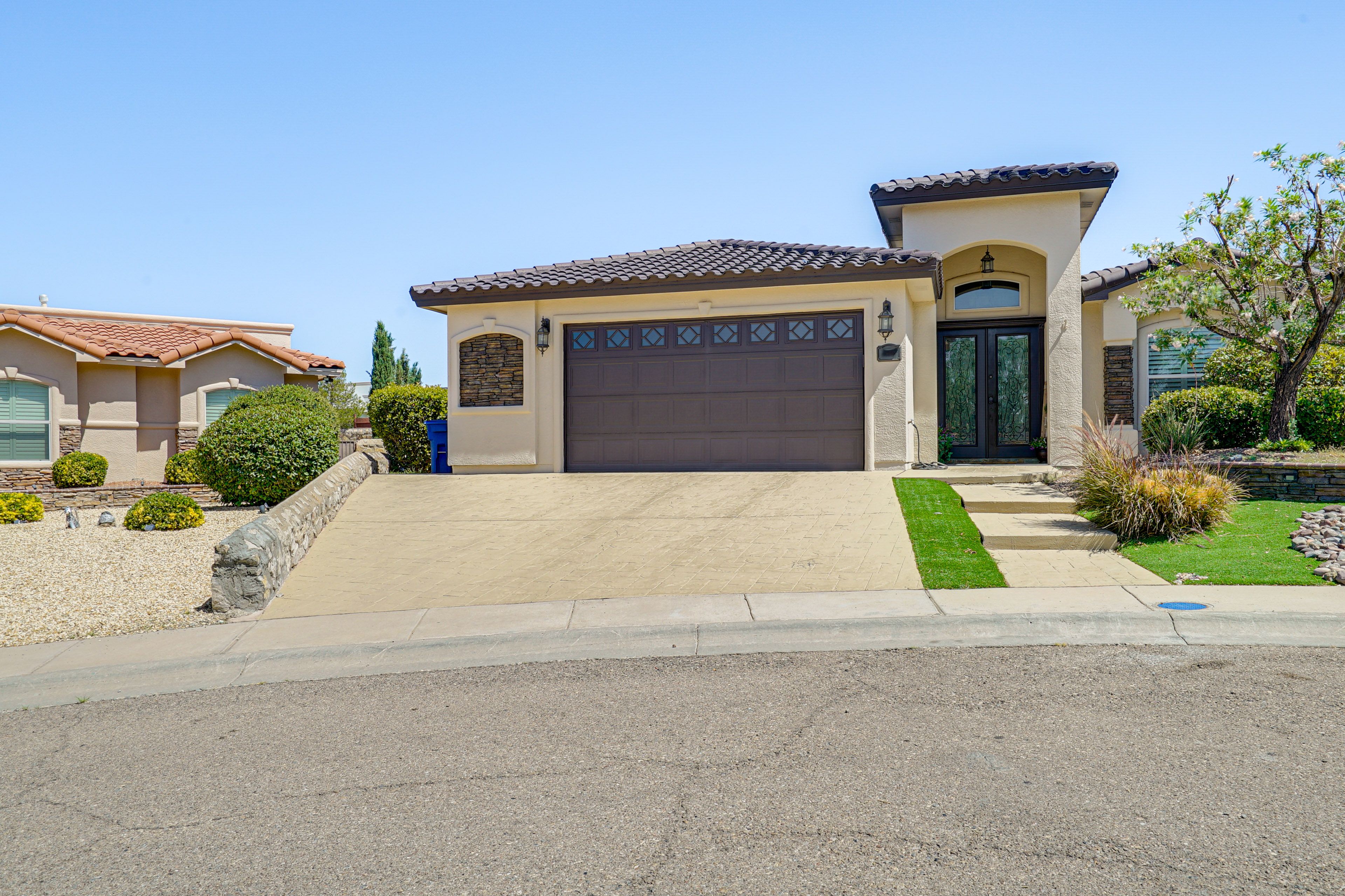 Exterior | Driveway (2 Vehicles) | Street Parking (1 Vehicle)