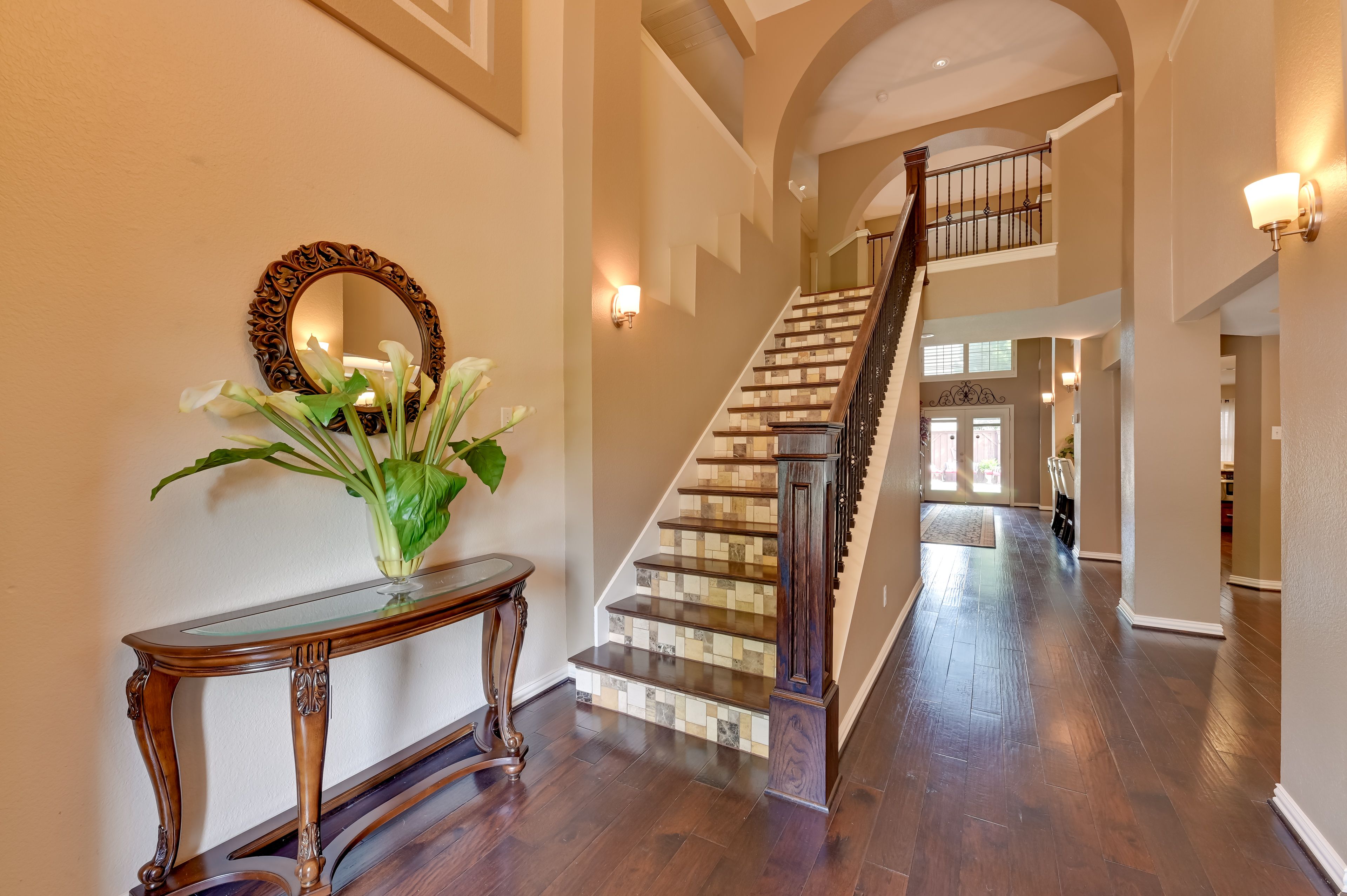 Stairs to 2nd Floor