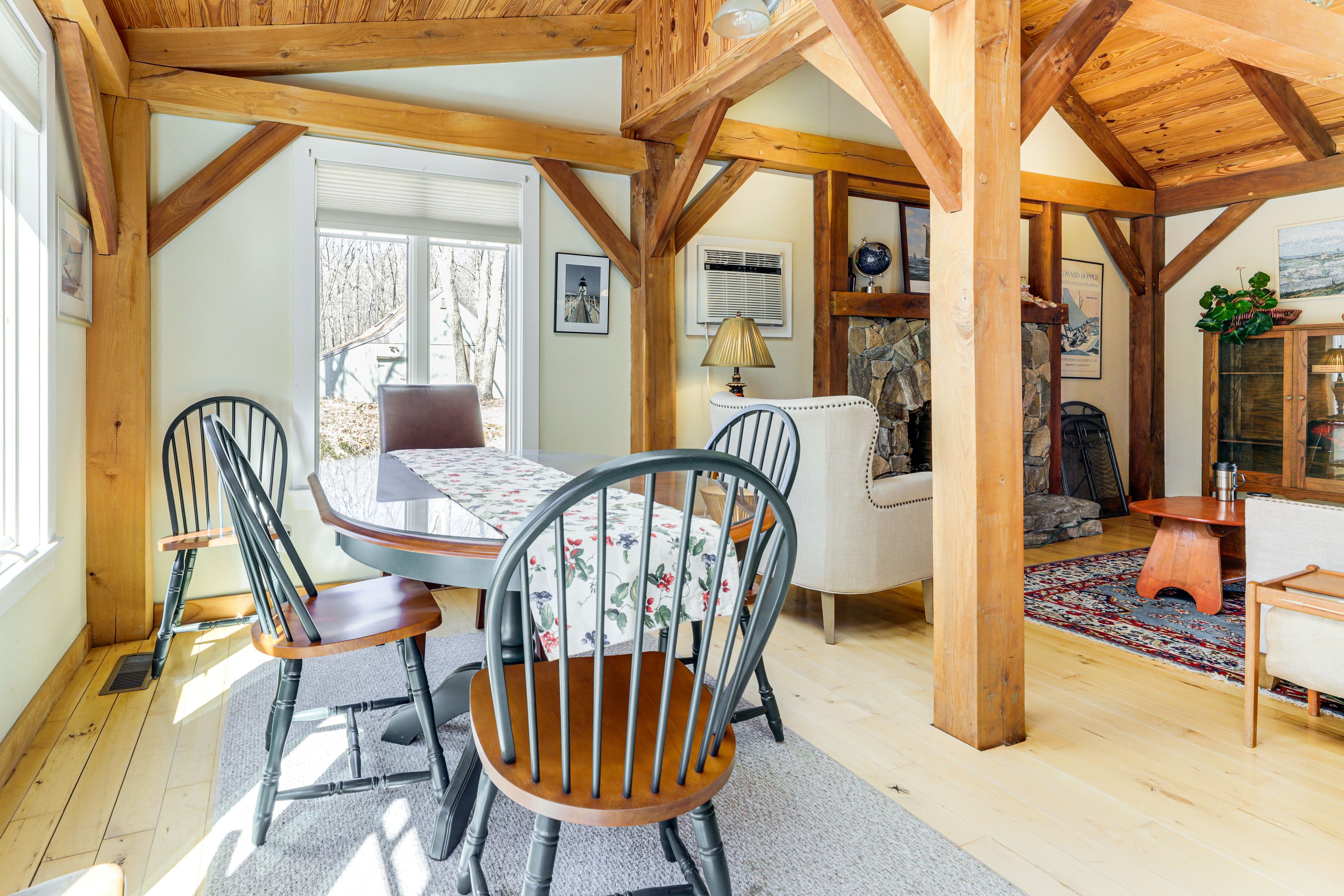 Dining Area | Dishware & Flatware
