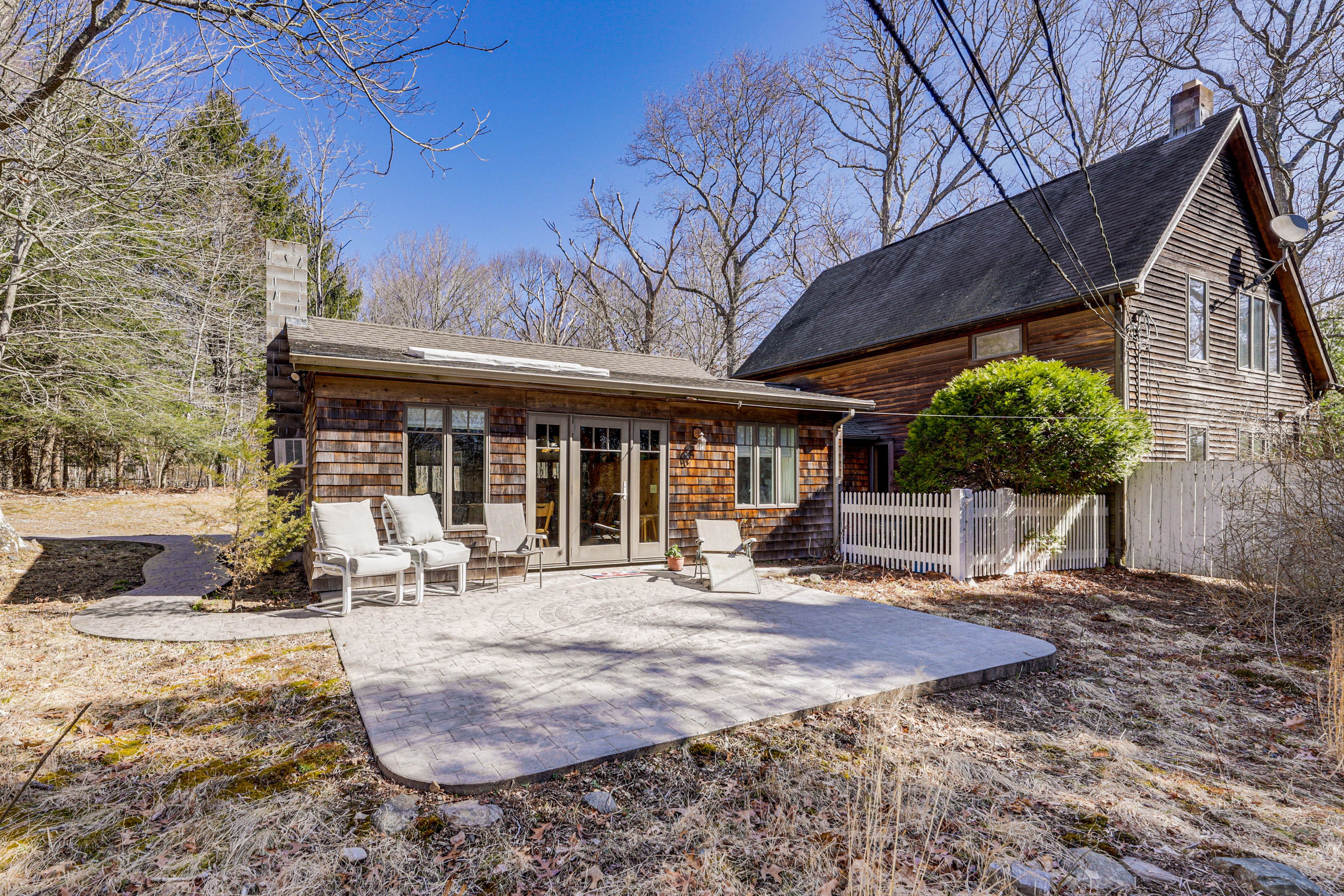 Patio | Single-Story Unit