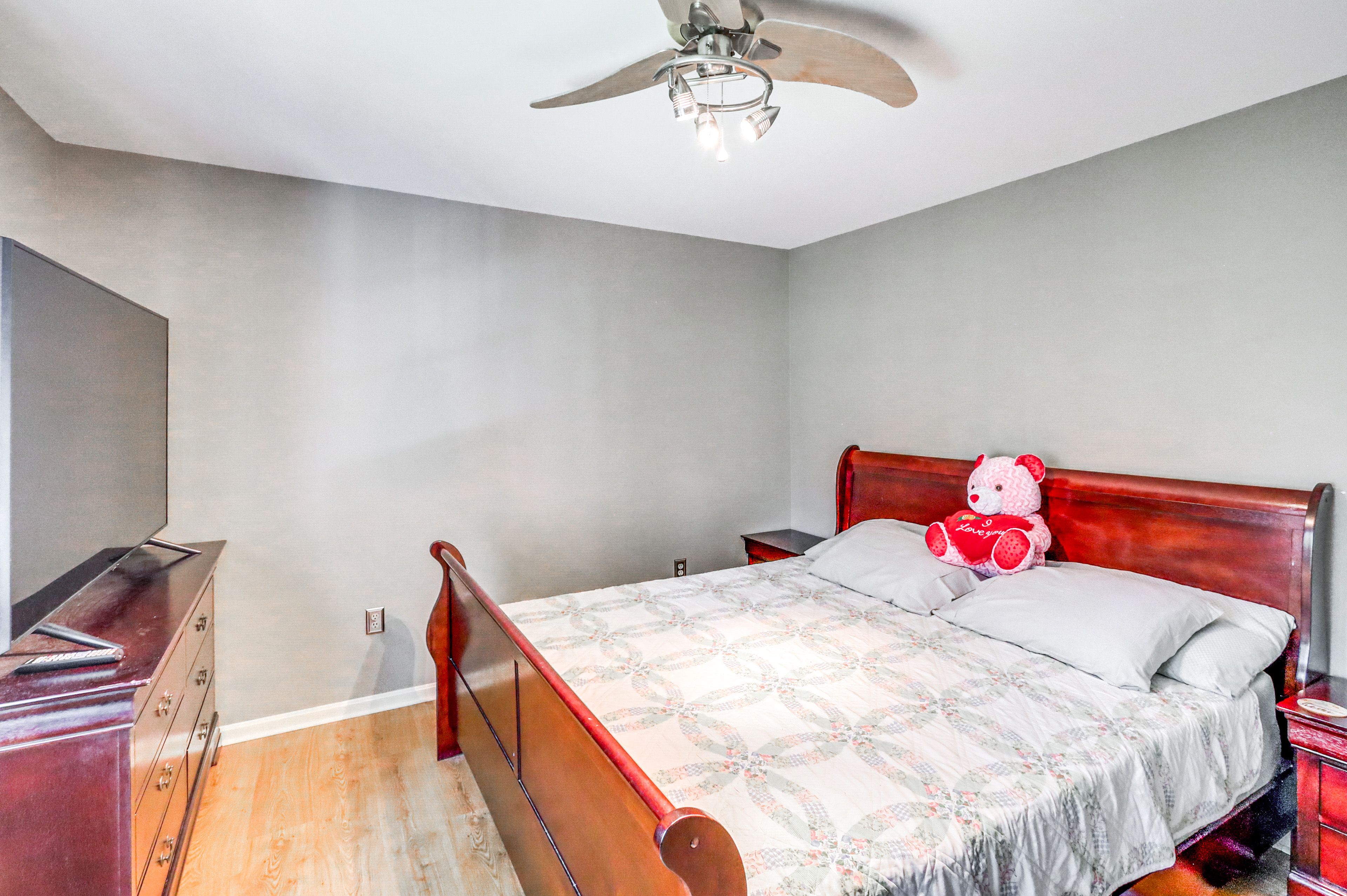 Bedroom 1 | 2nd Floor | California King Bed | Linens Provided