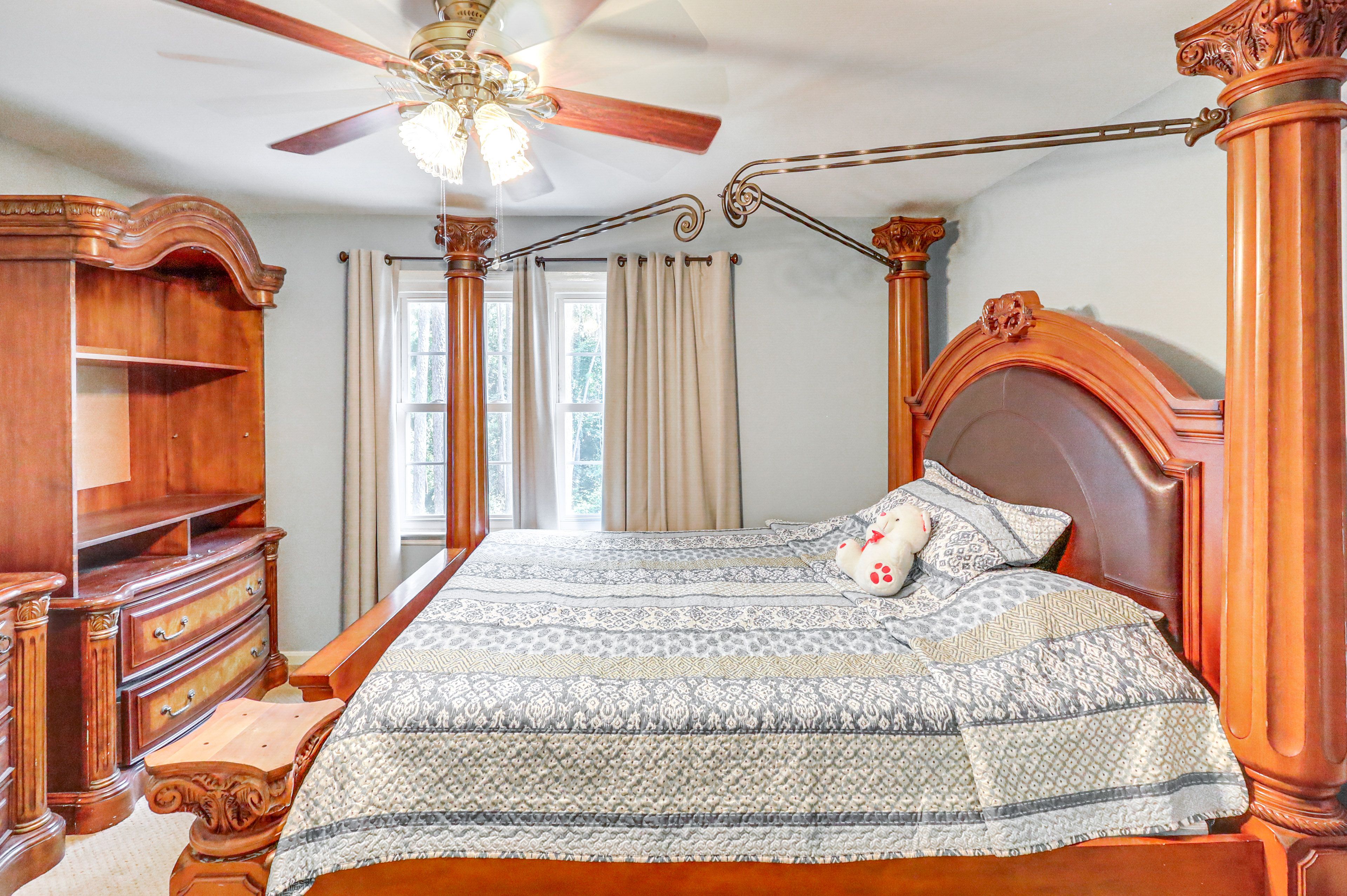 Bedroom 2 | 2nd Floor | California King Bed