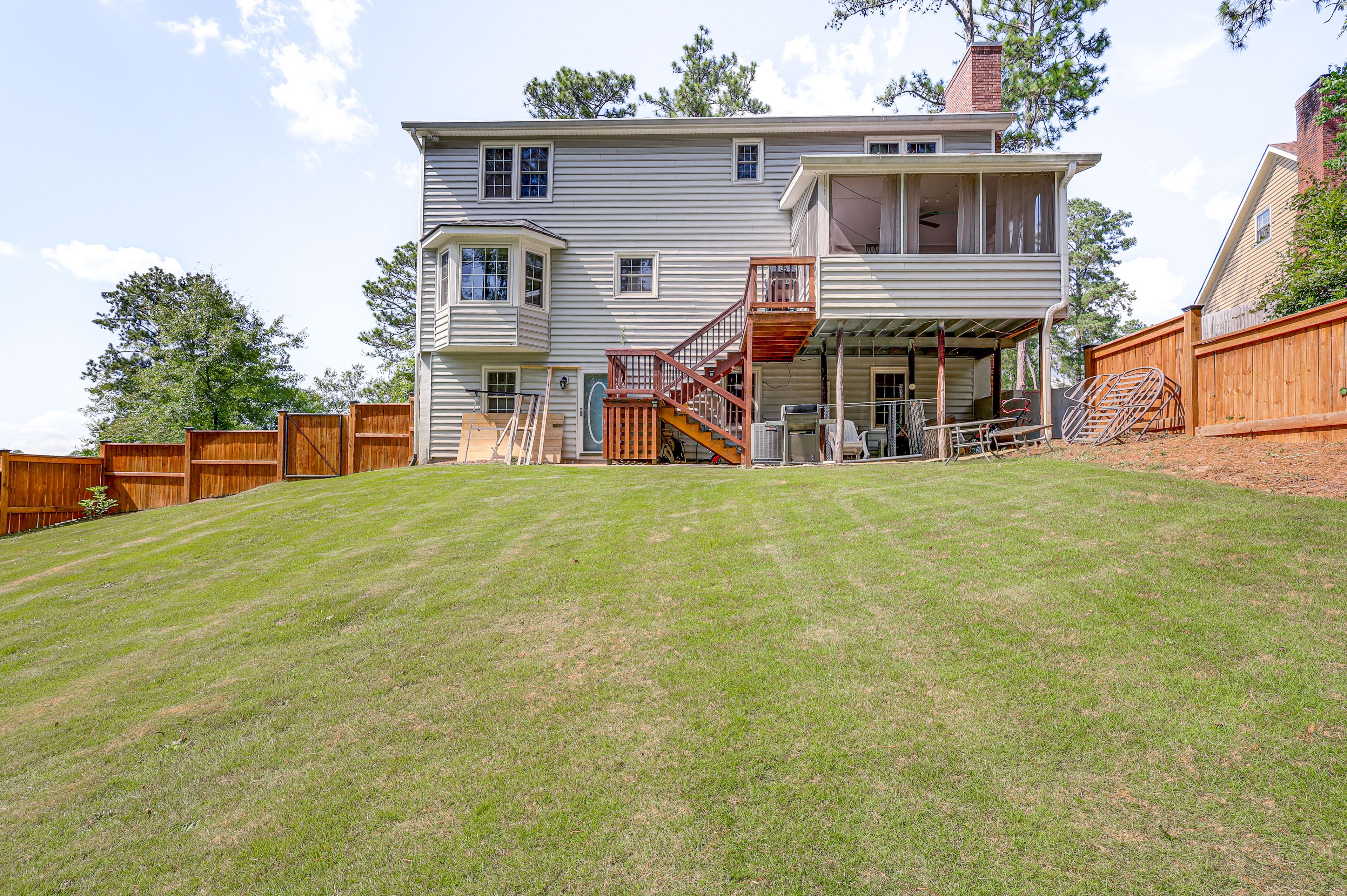 Fenced Backyard | Hammock | Gas Grill