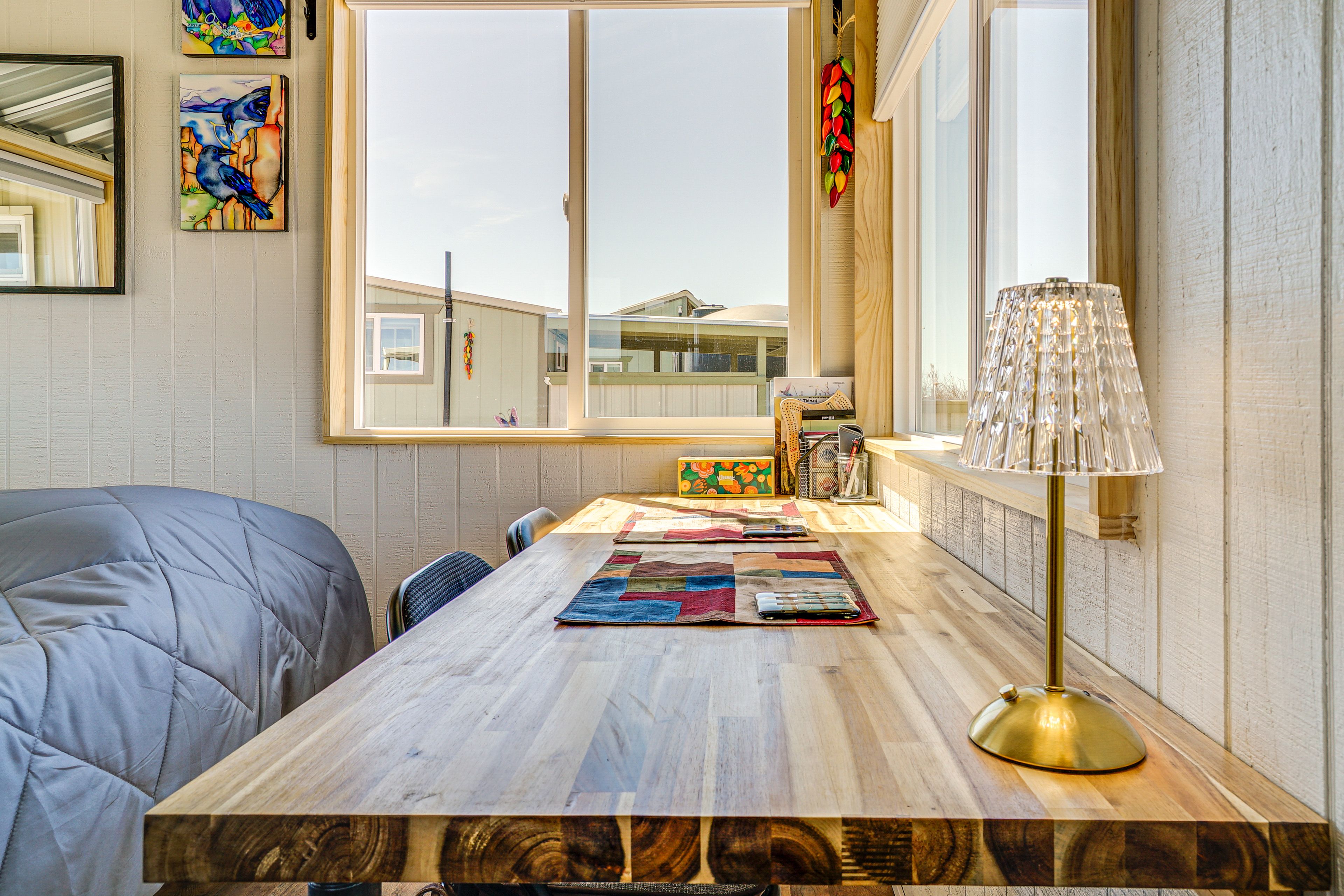 Work Desk & Dining Area